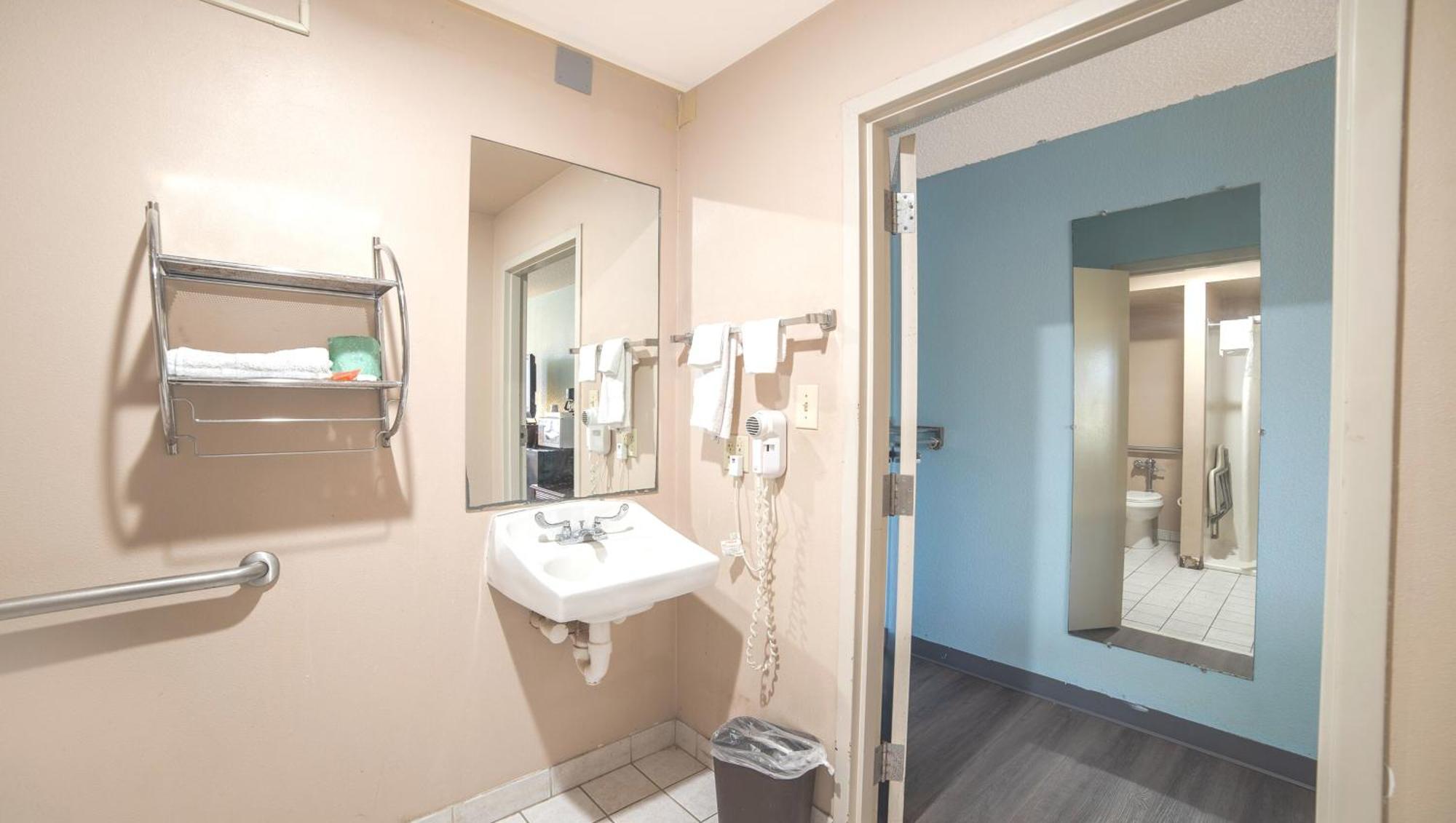 Quadruple Room - Disability Access