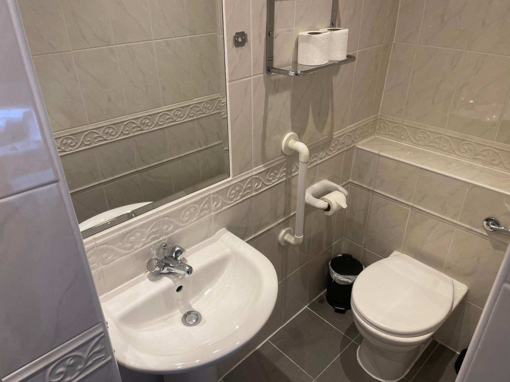 Small Double Room Not Pet Friendly