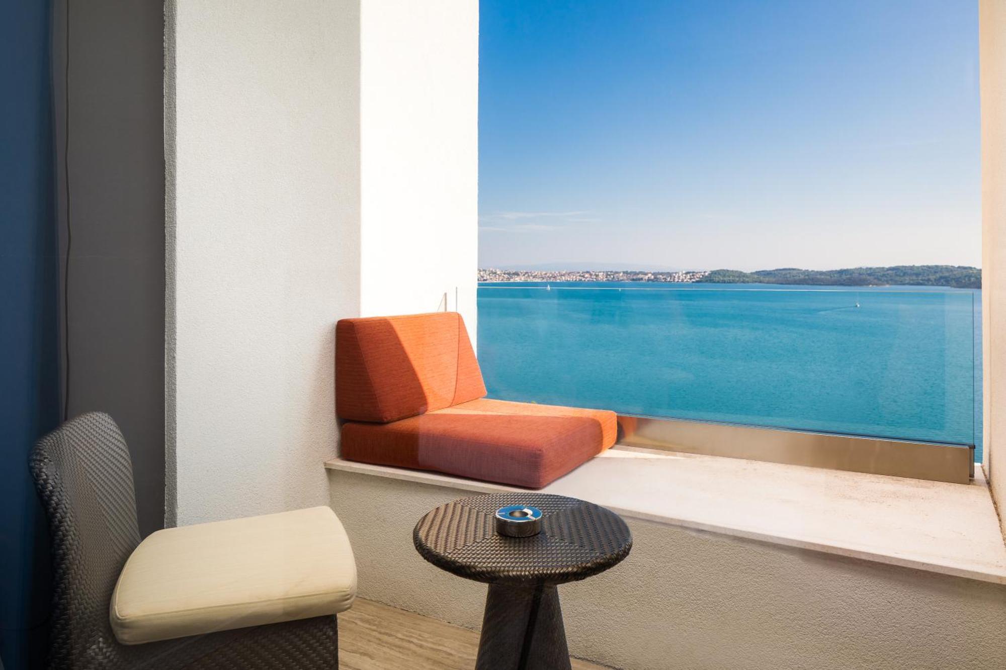 Superior Plus Double or Twin Room Balcony Sea View