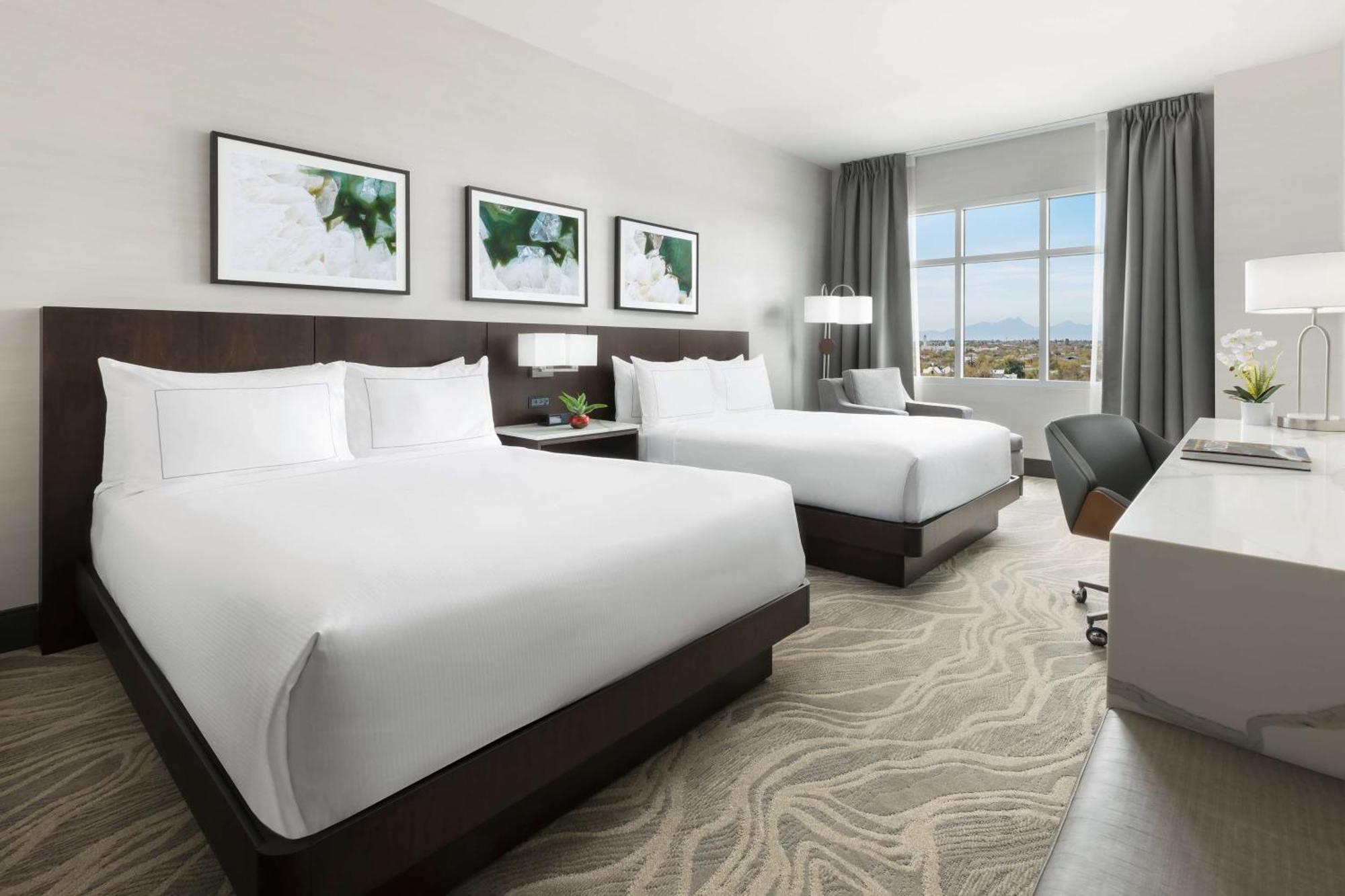 Queen Room Two Queen Beds