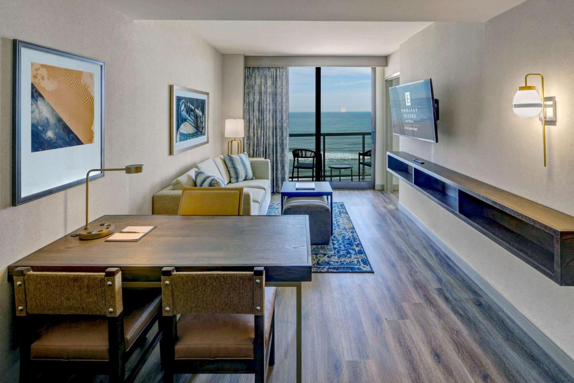 Two-Room King Suite Hearing Access