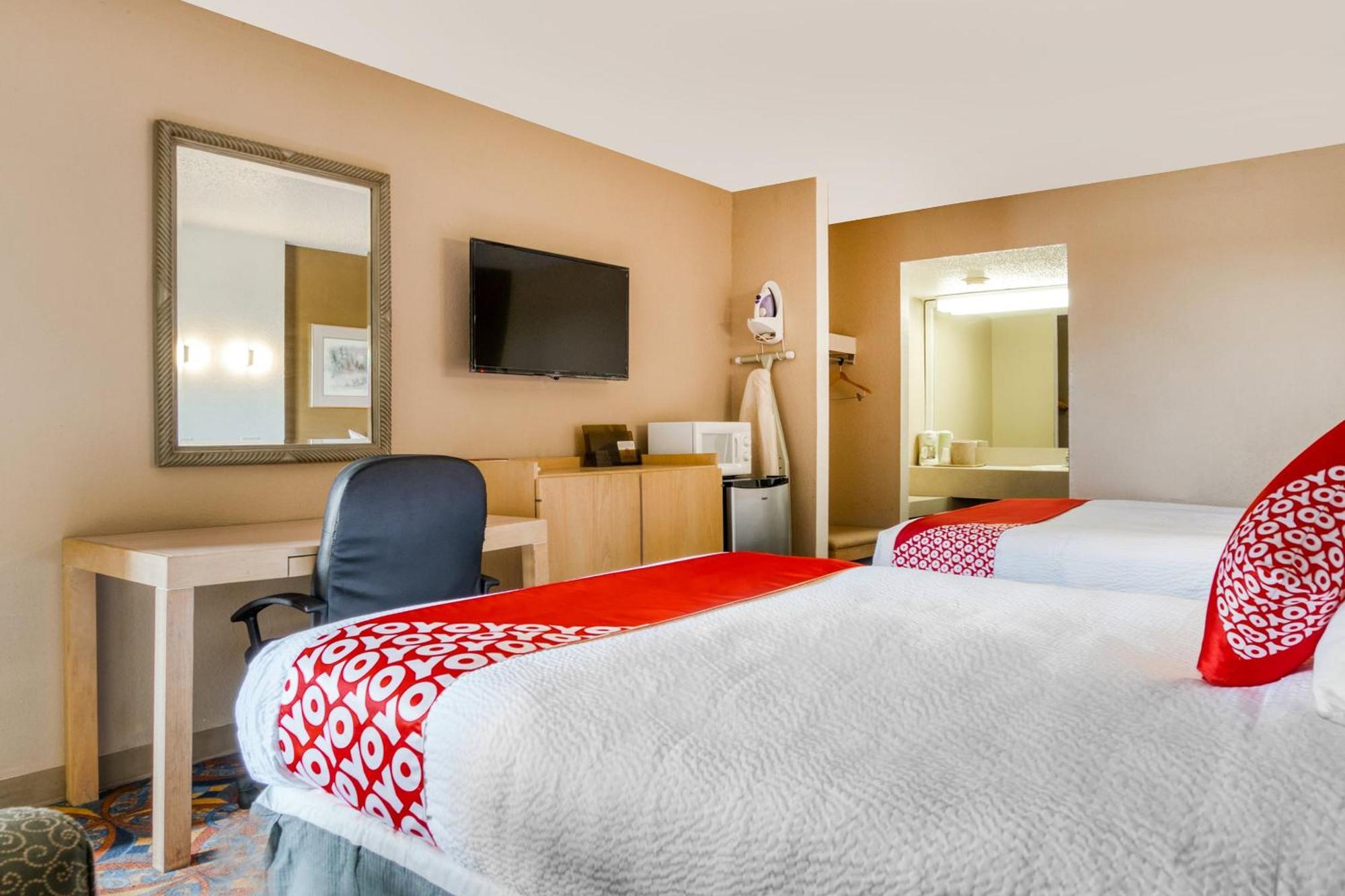 Queen Room Two Queen Beds
