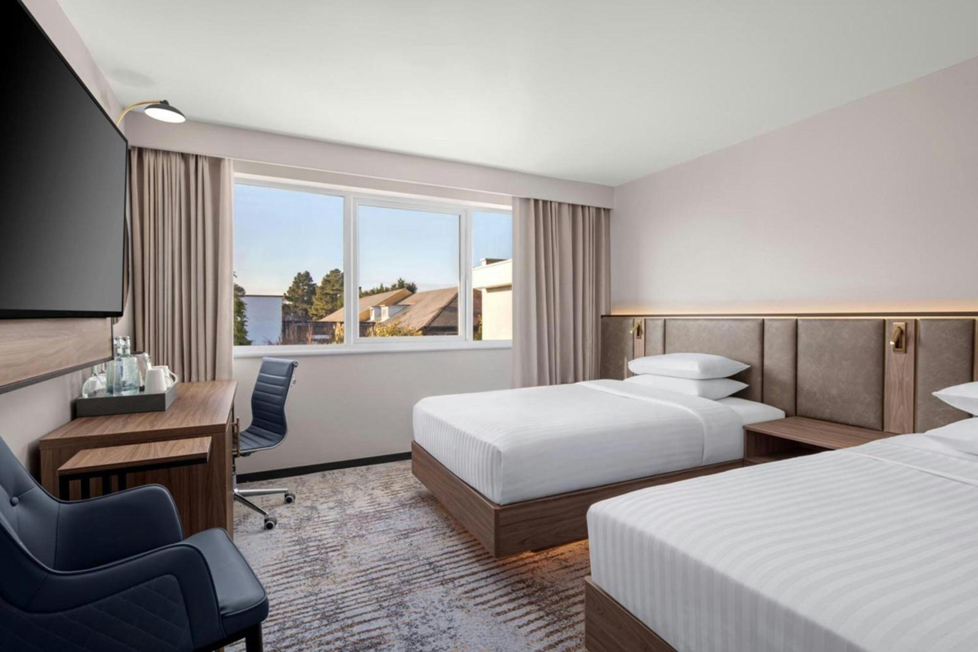 Standard Room Two Twin Beds