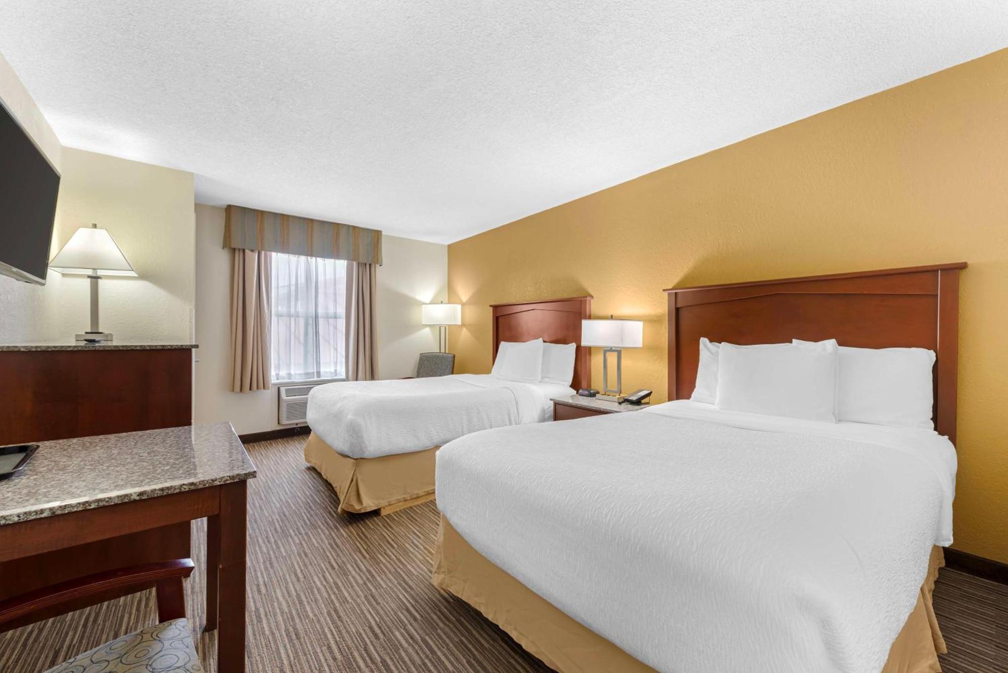 Double Room Two Double Beds Second Floor
