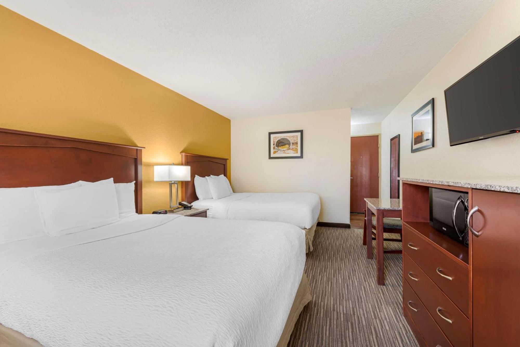 Double Room Two Double Beds Second Floor