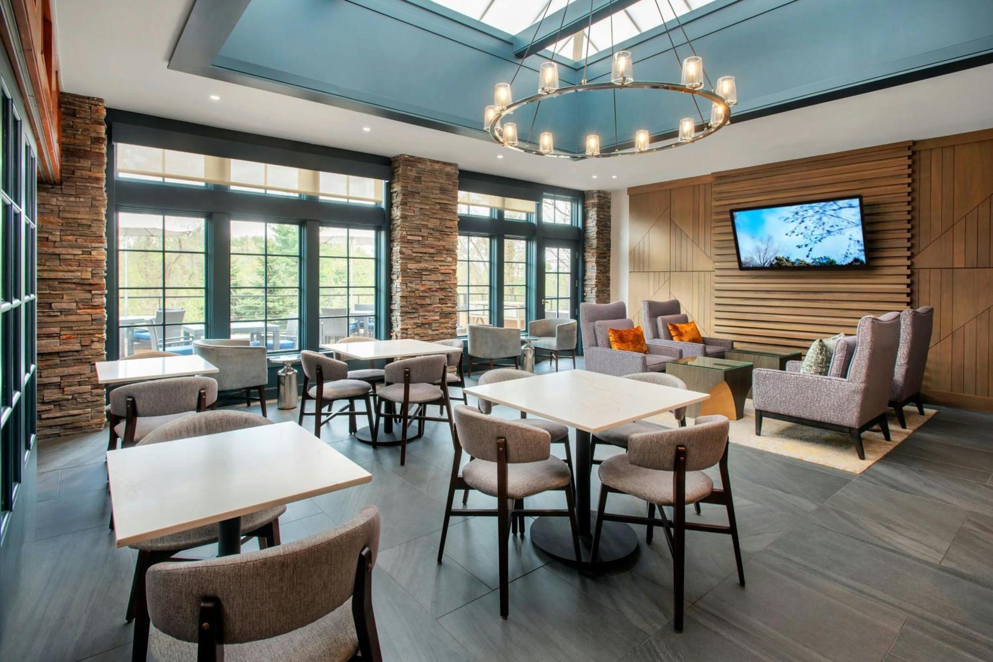 Concierge King Guest Room