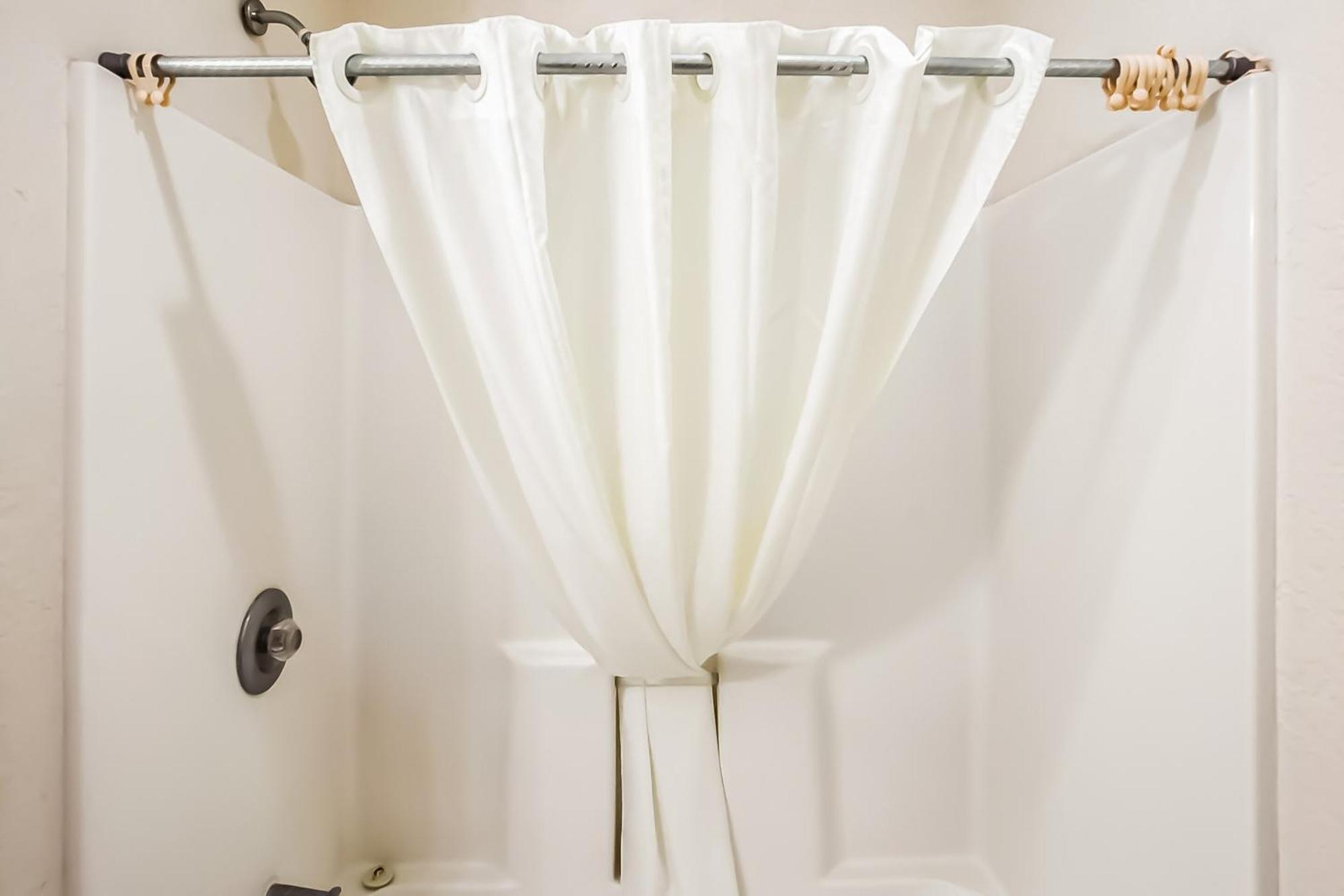 Double Room with Two Double Beds,1658084643:JPEG