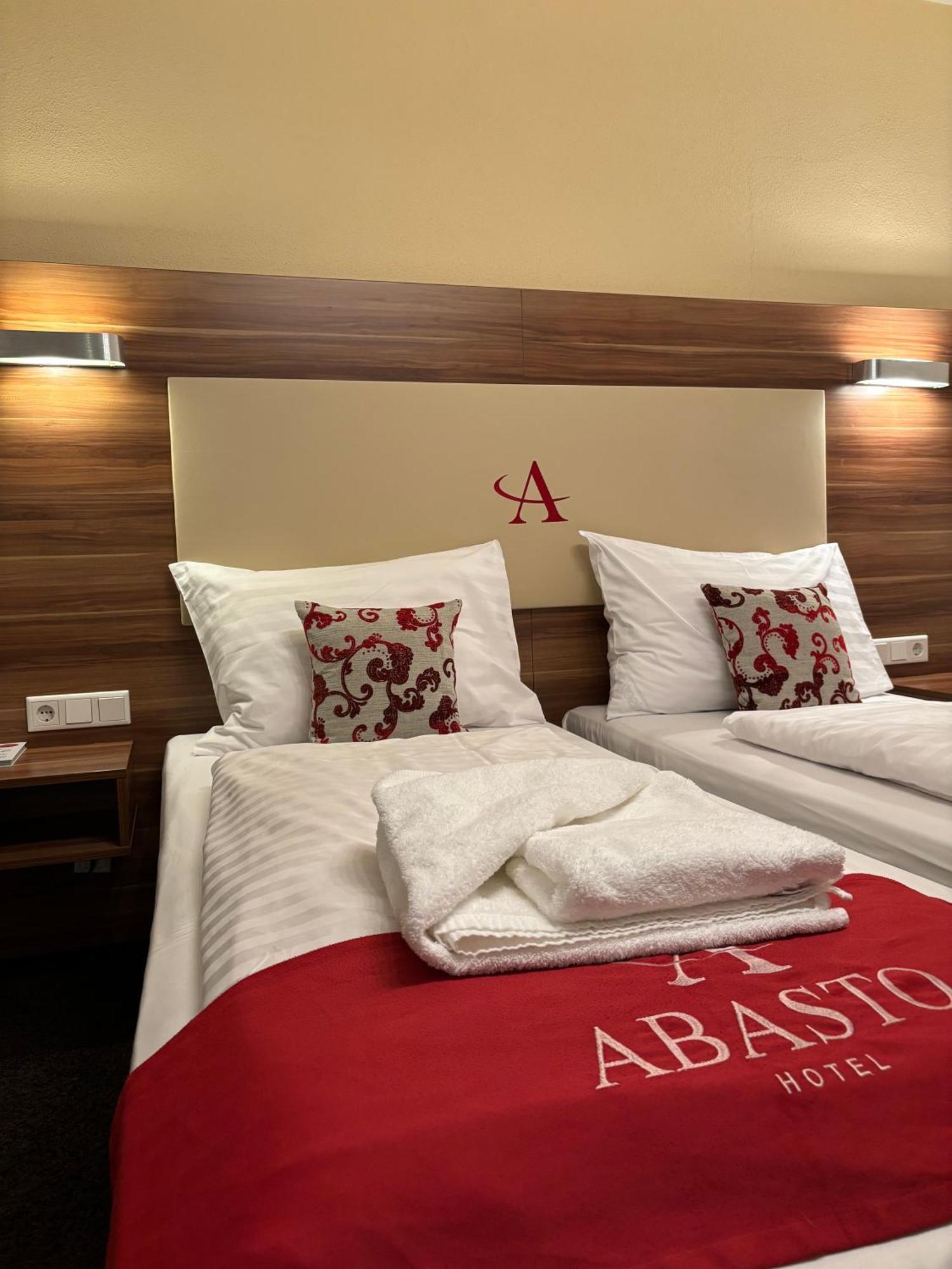 Standard Double Room Souterrain