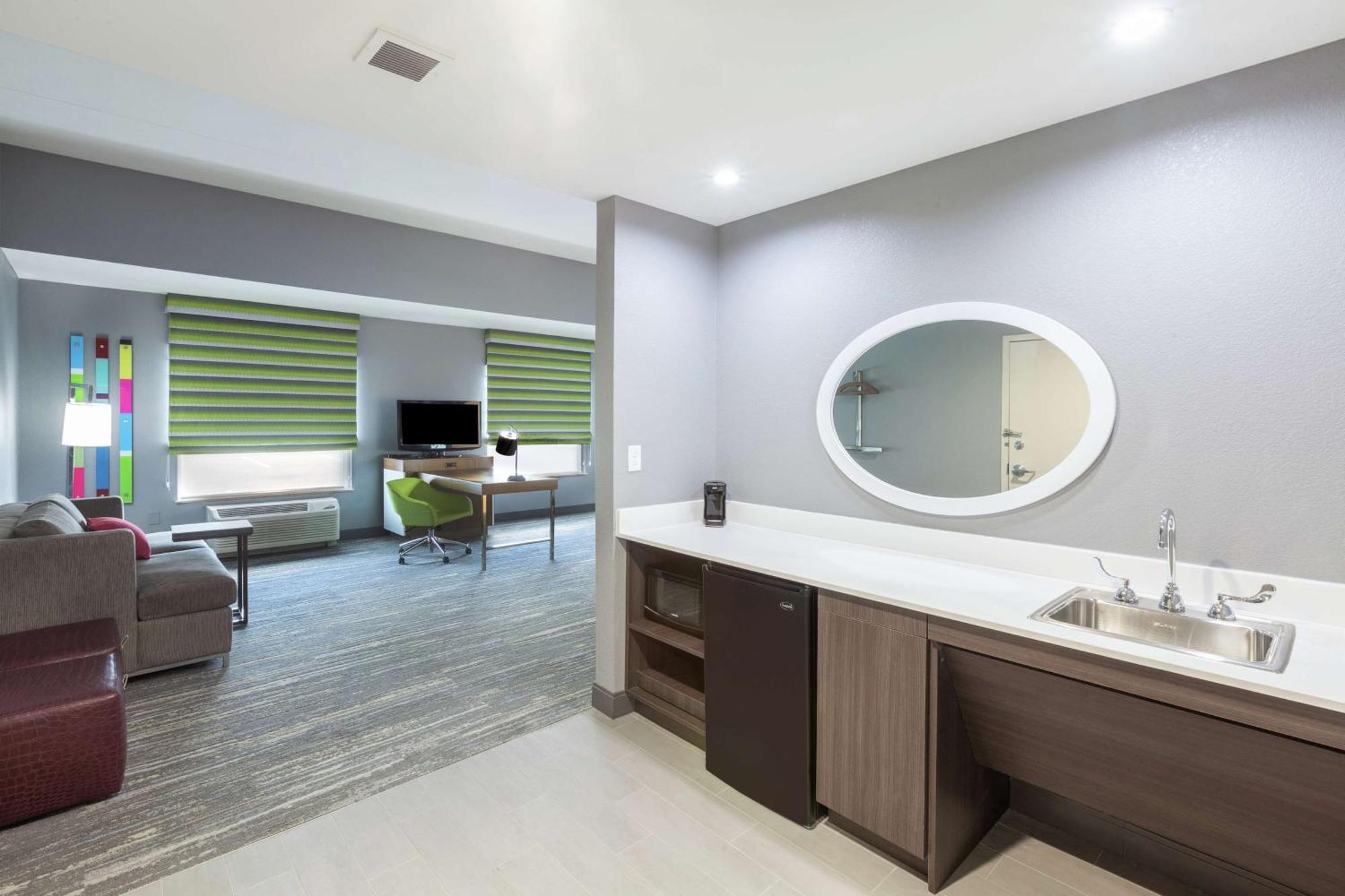 King Studio Suite Non-Smoking