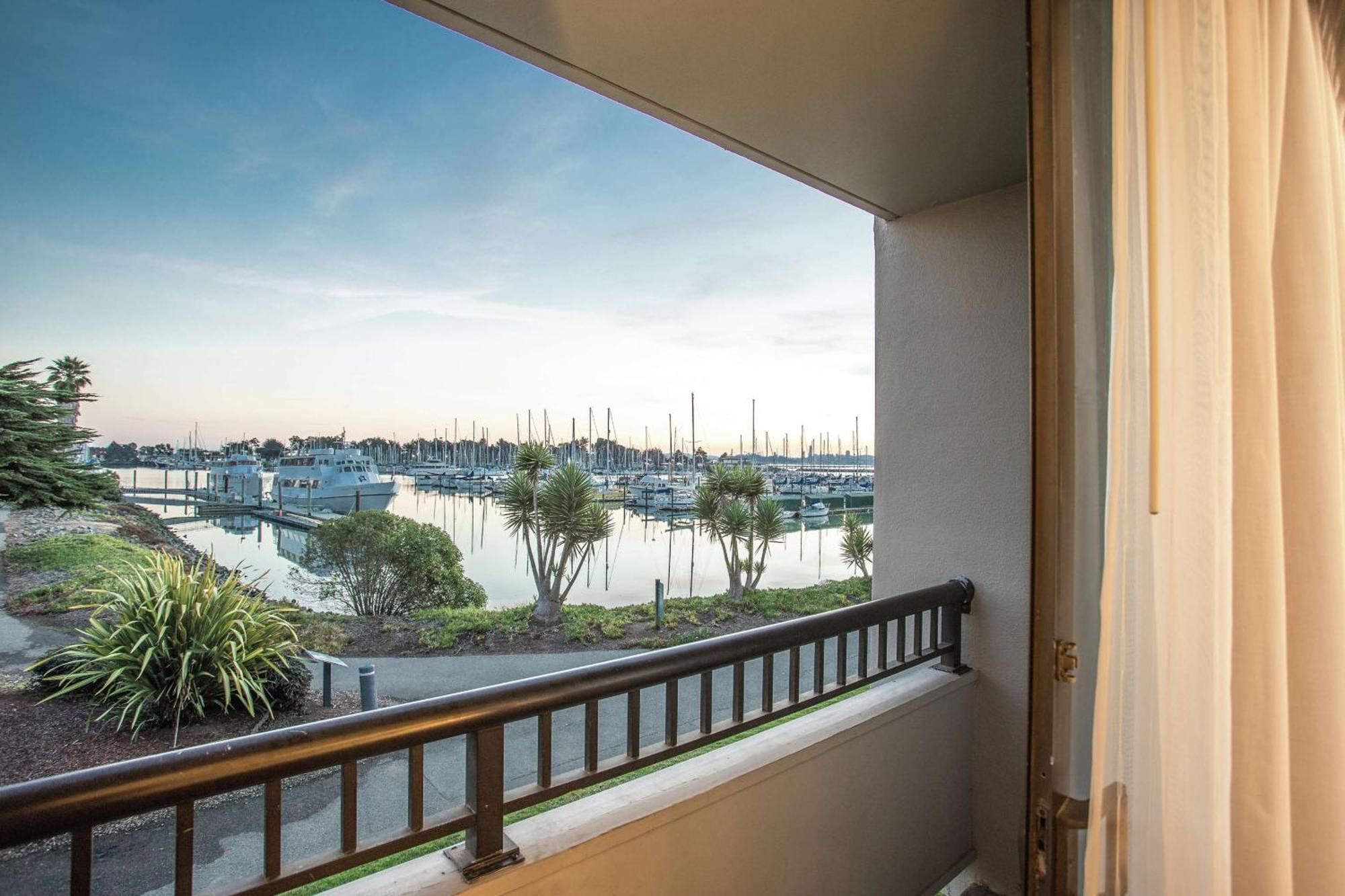 Non-Smoking Double Room Marina View