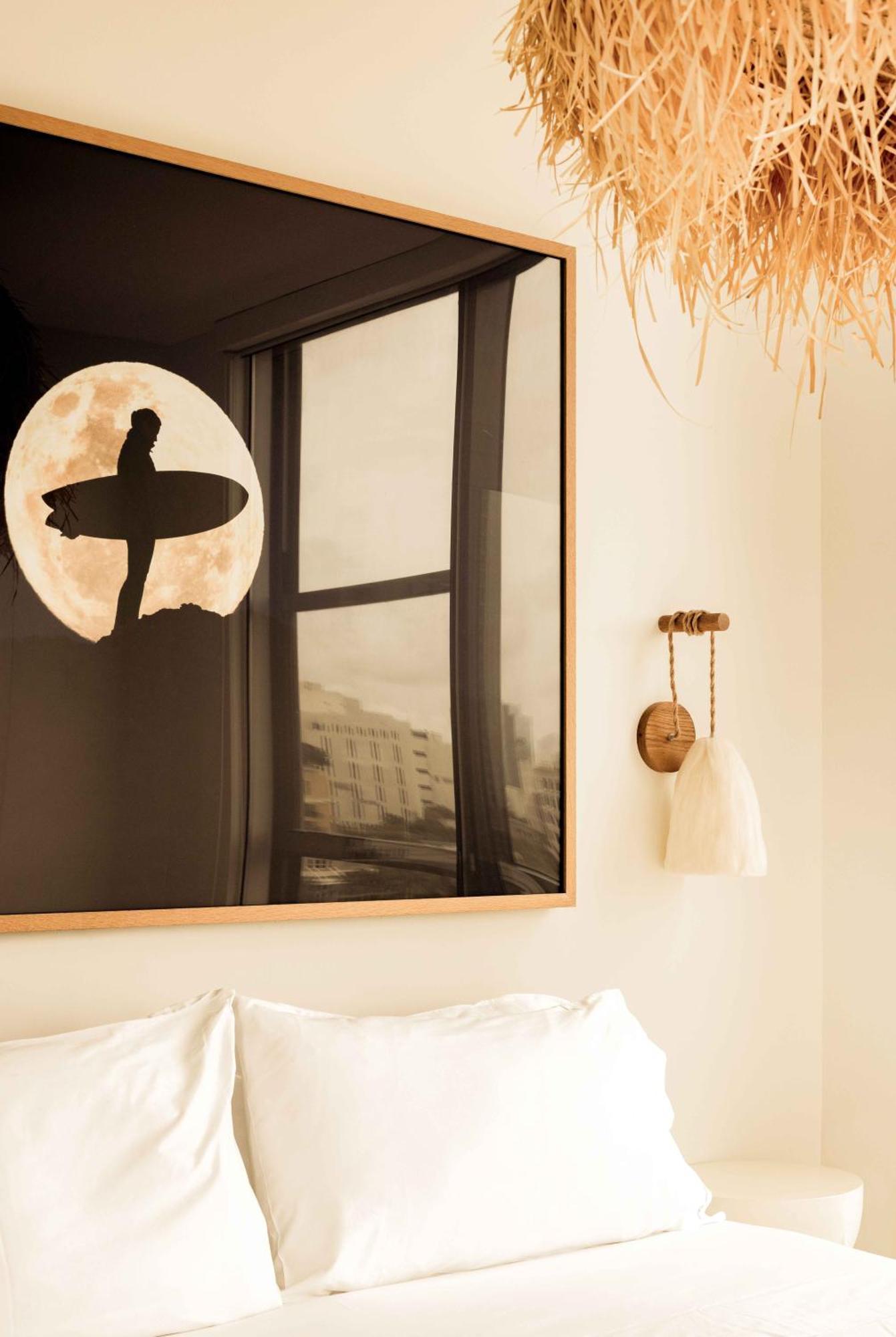 Three-Bedroom Apartment Water View