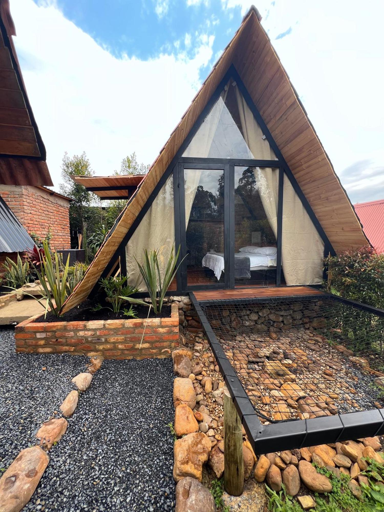 Double Room,1659118432:JPEG