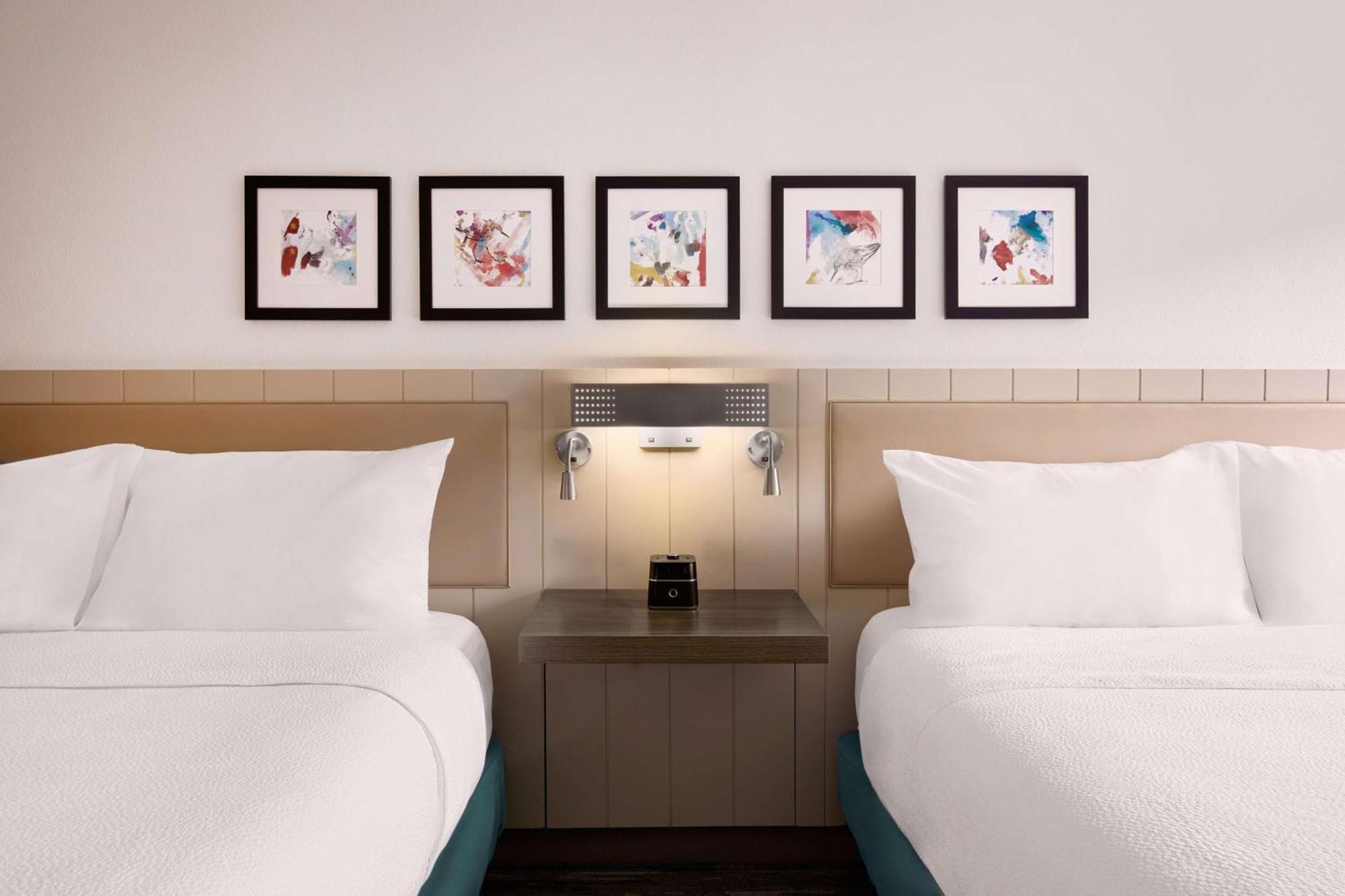 Queen Room with Two Queen Beds