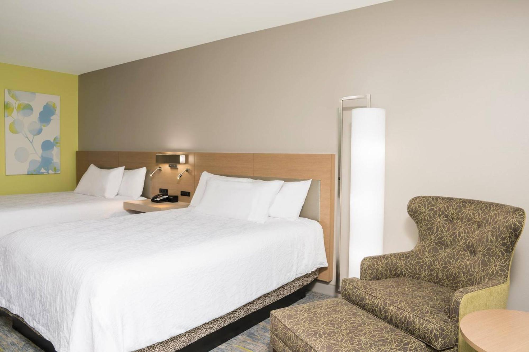 Queen Room Two Queen Beds