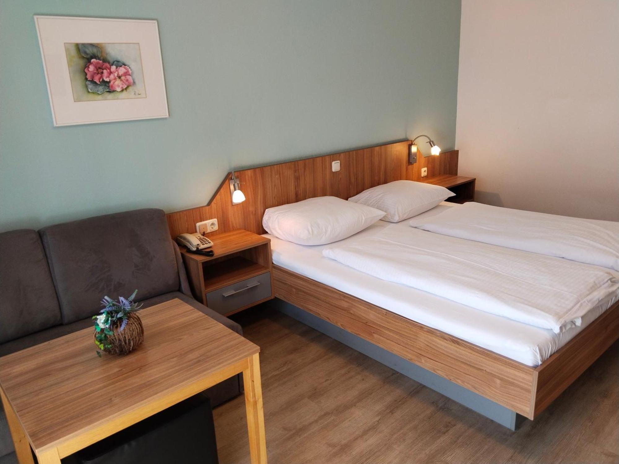Deluxe Double Room Extra Bed