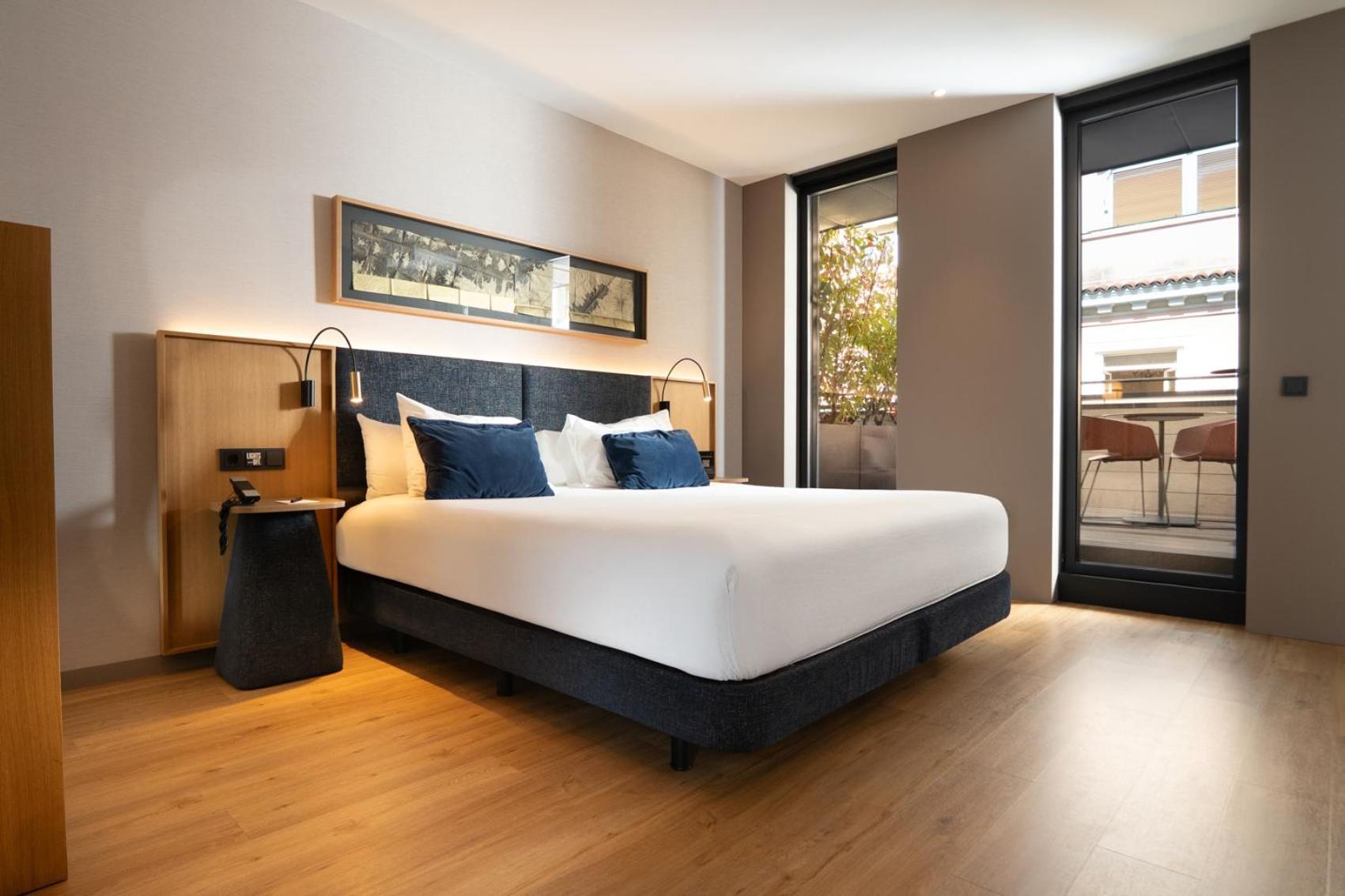 Superior King Room Terrace