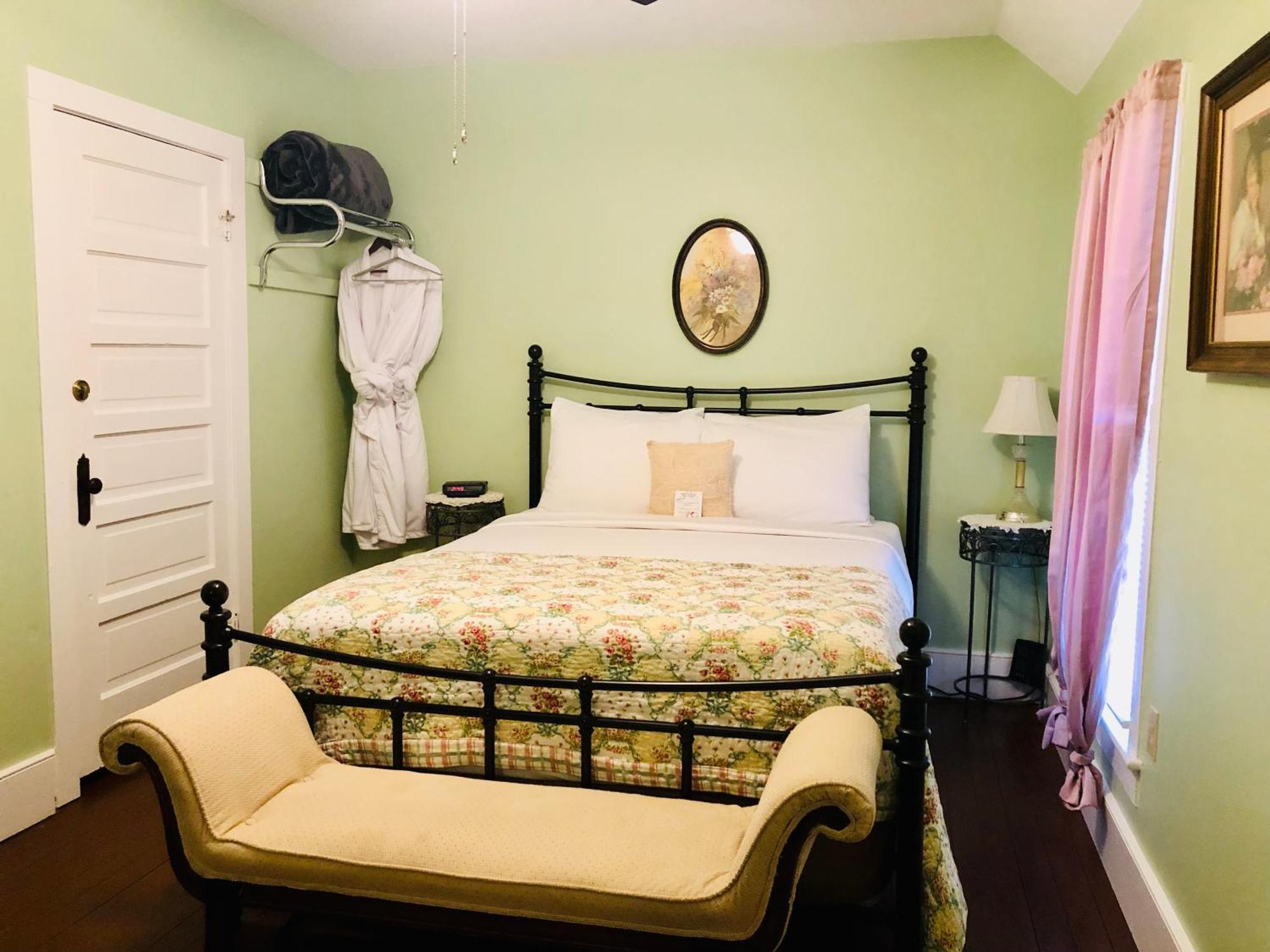 Budget Double Room