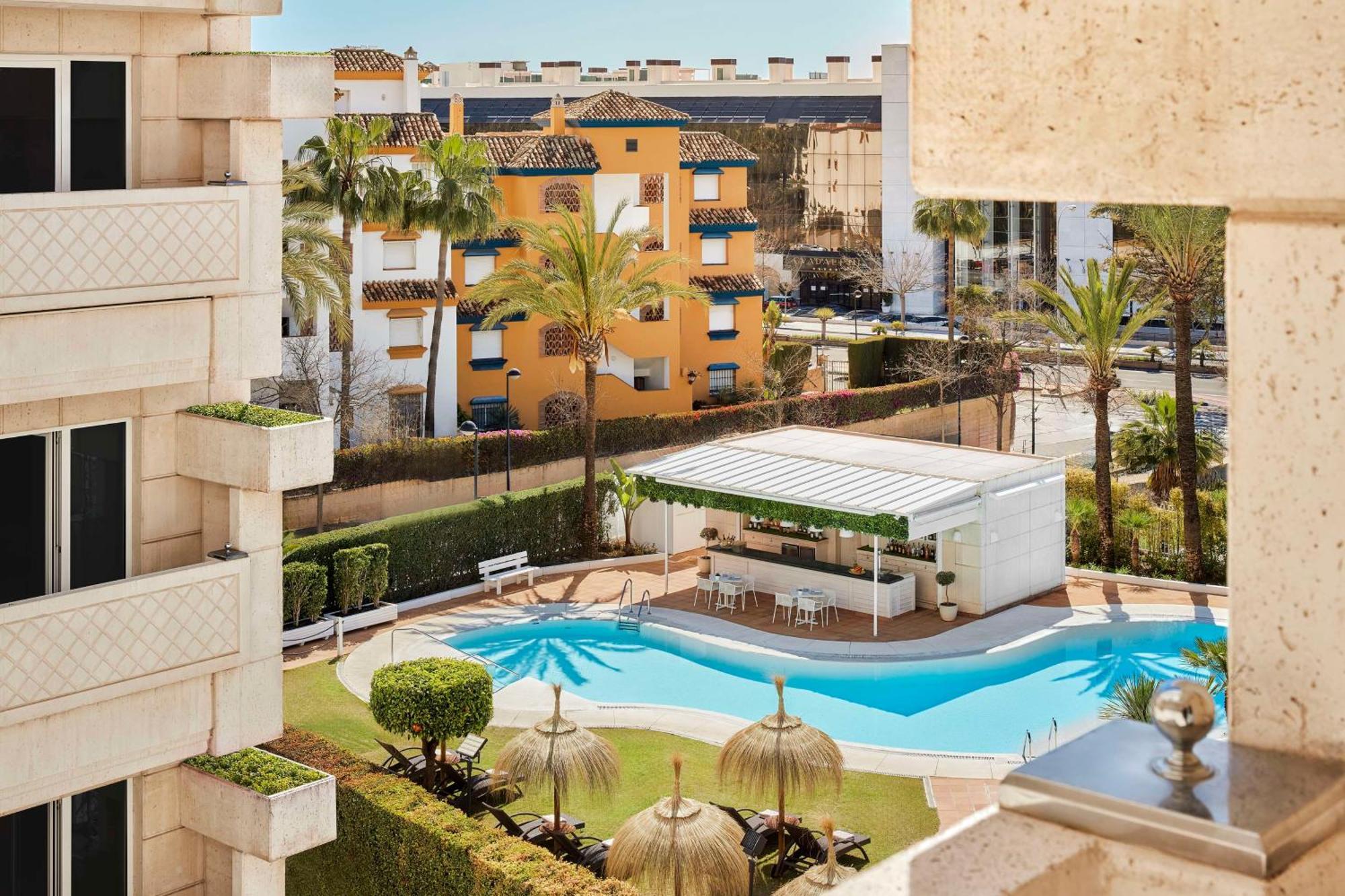 Superior Room Pool View Terrace