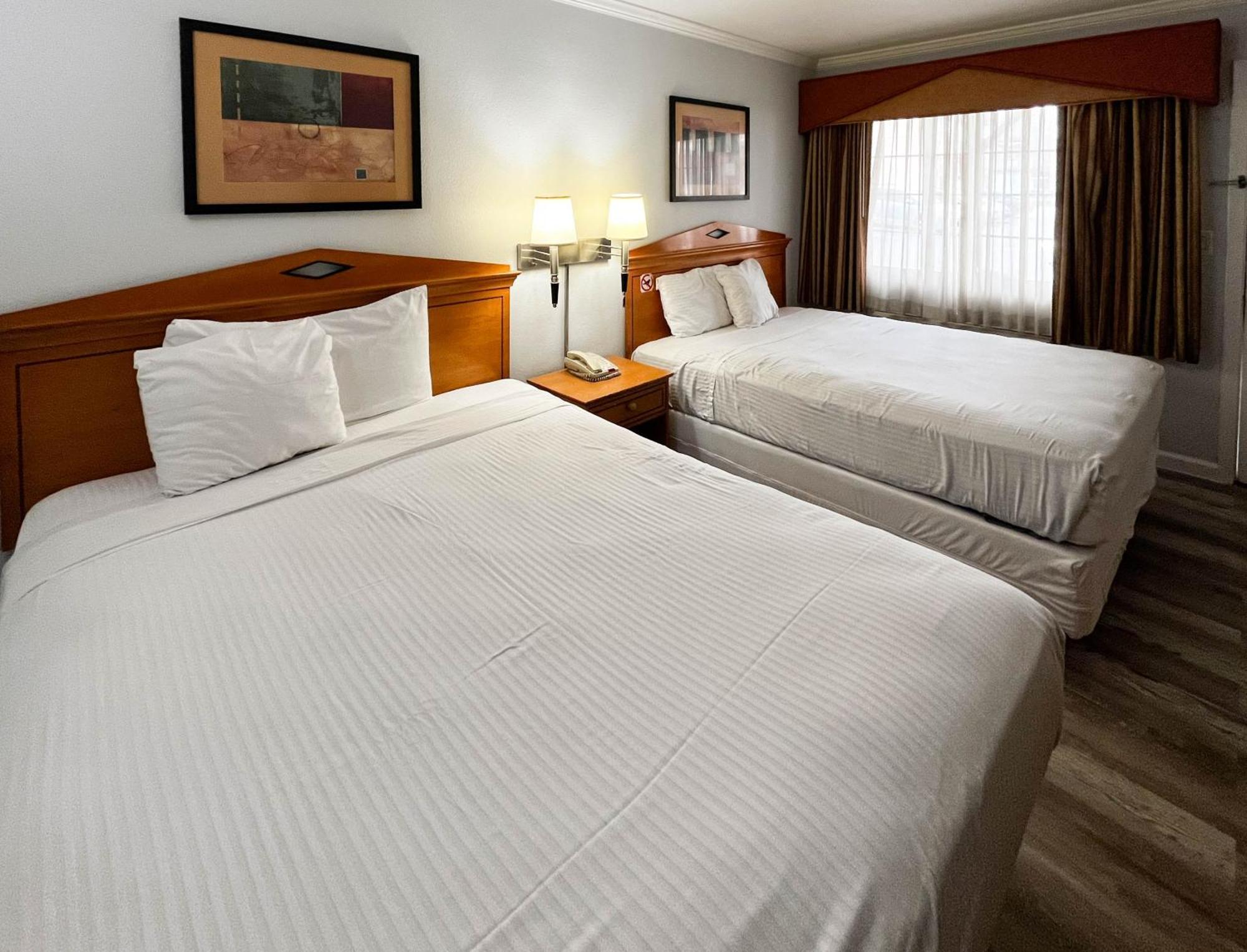 Quadruple Room Disability Access Non-Smoking