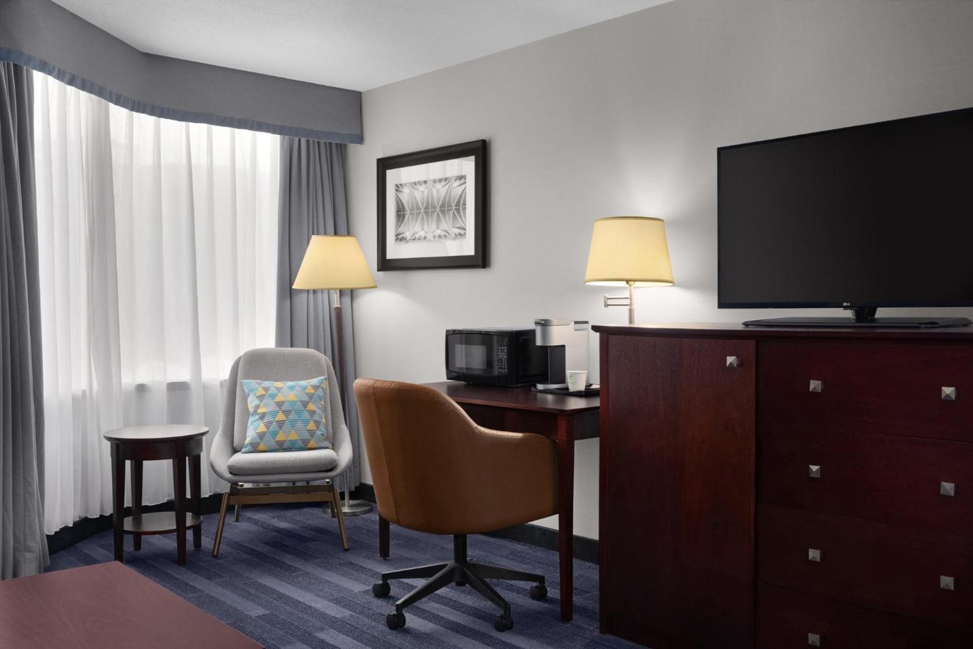One-Bedroom Suite Sofa Bed