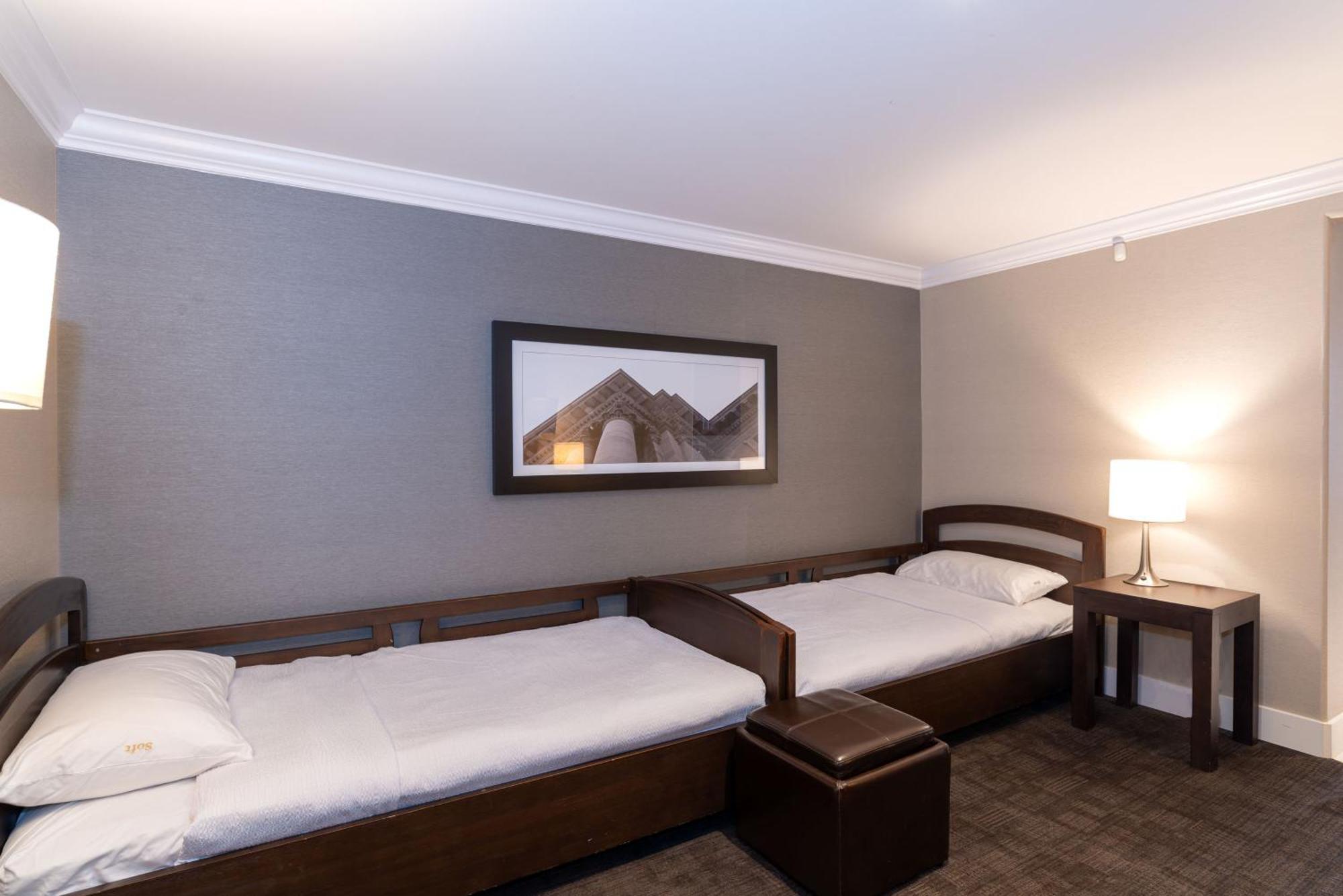 Family Suite 1 King Bed 2 Single Beds Kitchenette