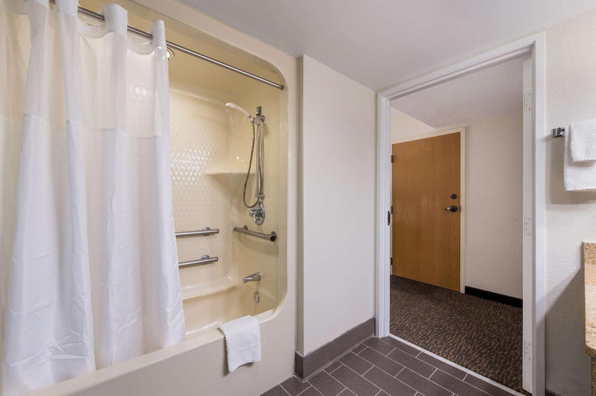 Double Room Non-Smoking Disability Access