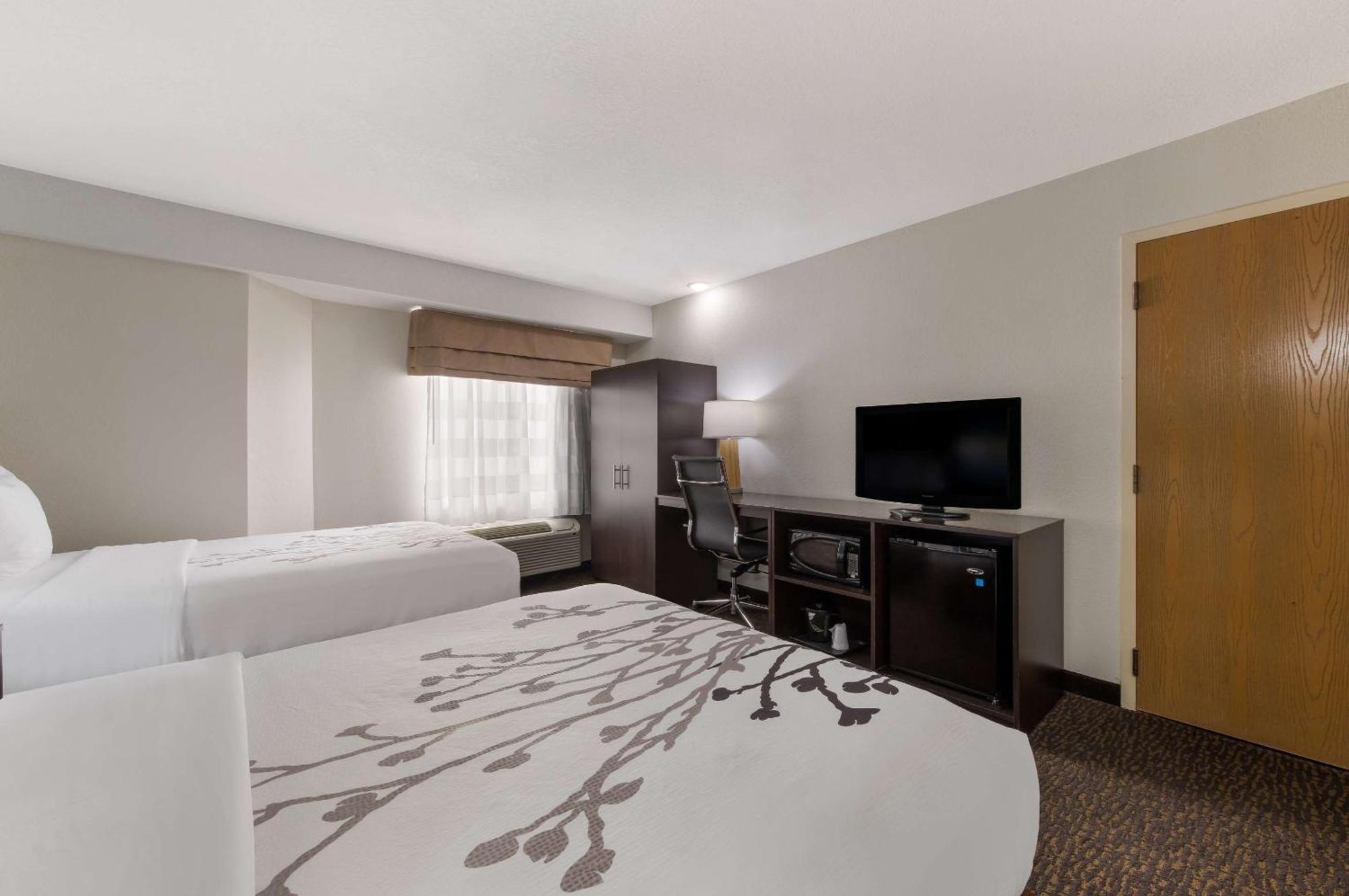 Double Room Two Double Beds Non-Smoking