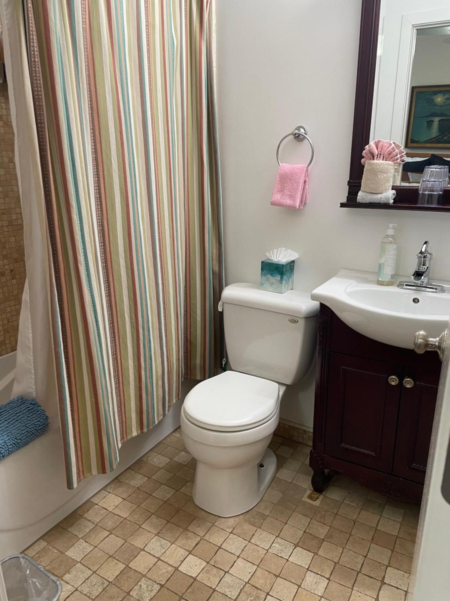 Queen Room