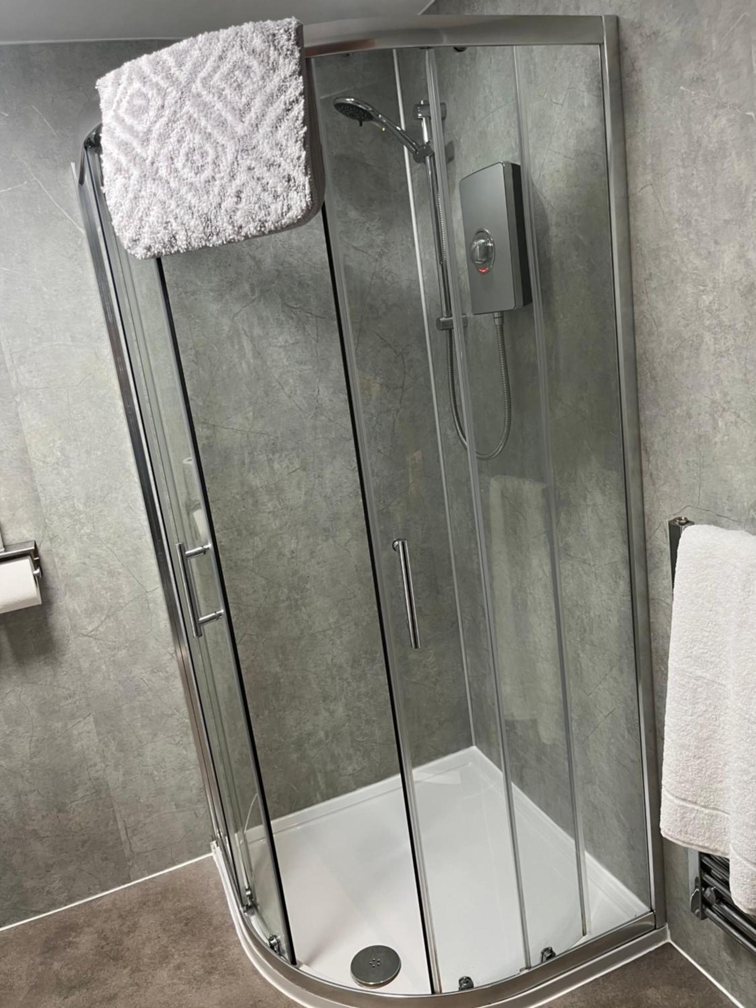 Triple Room with Bathroom