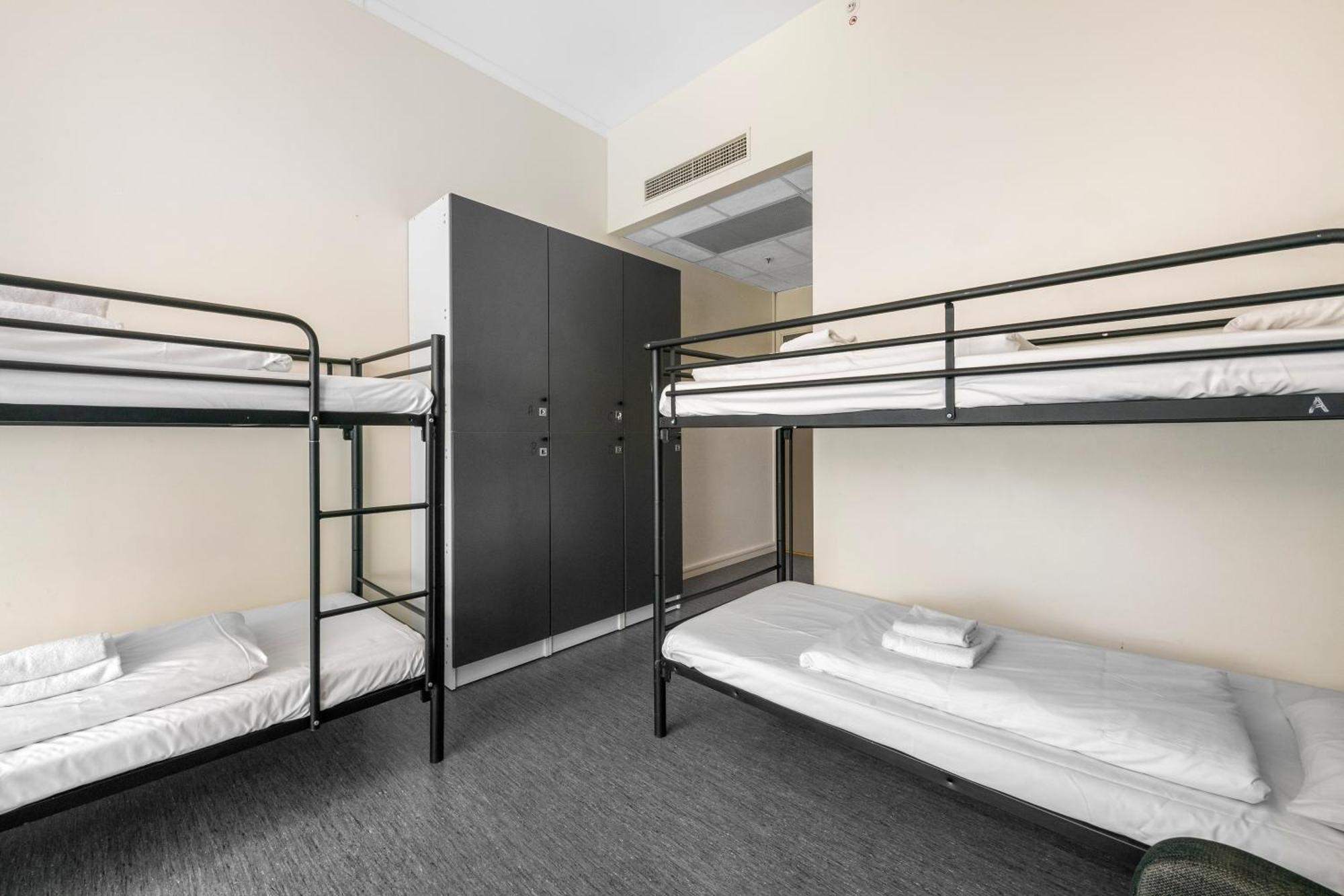 Bed 6-Bed Mixed Dormitory Room