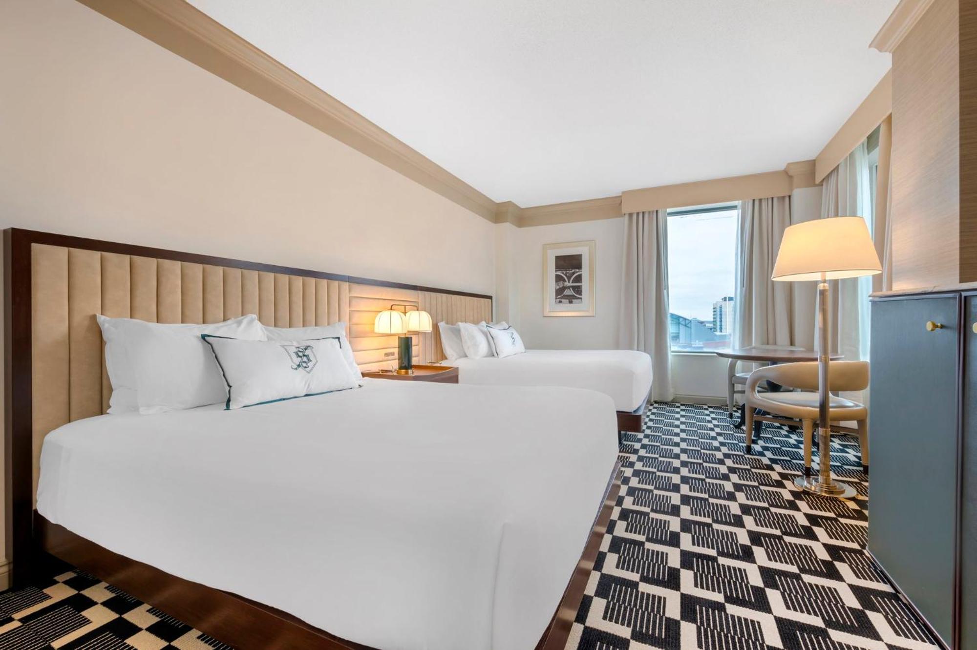 Classic Deluxe Room 2 Queen Beds