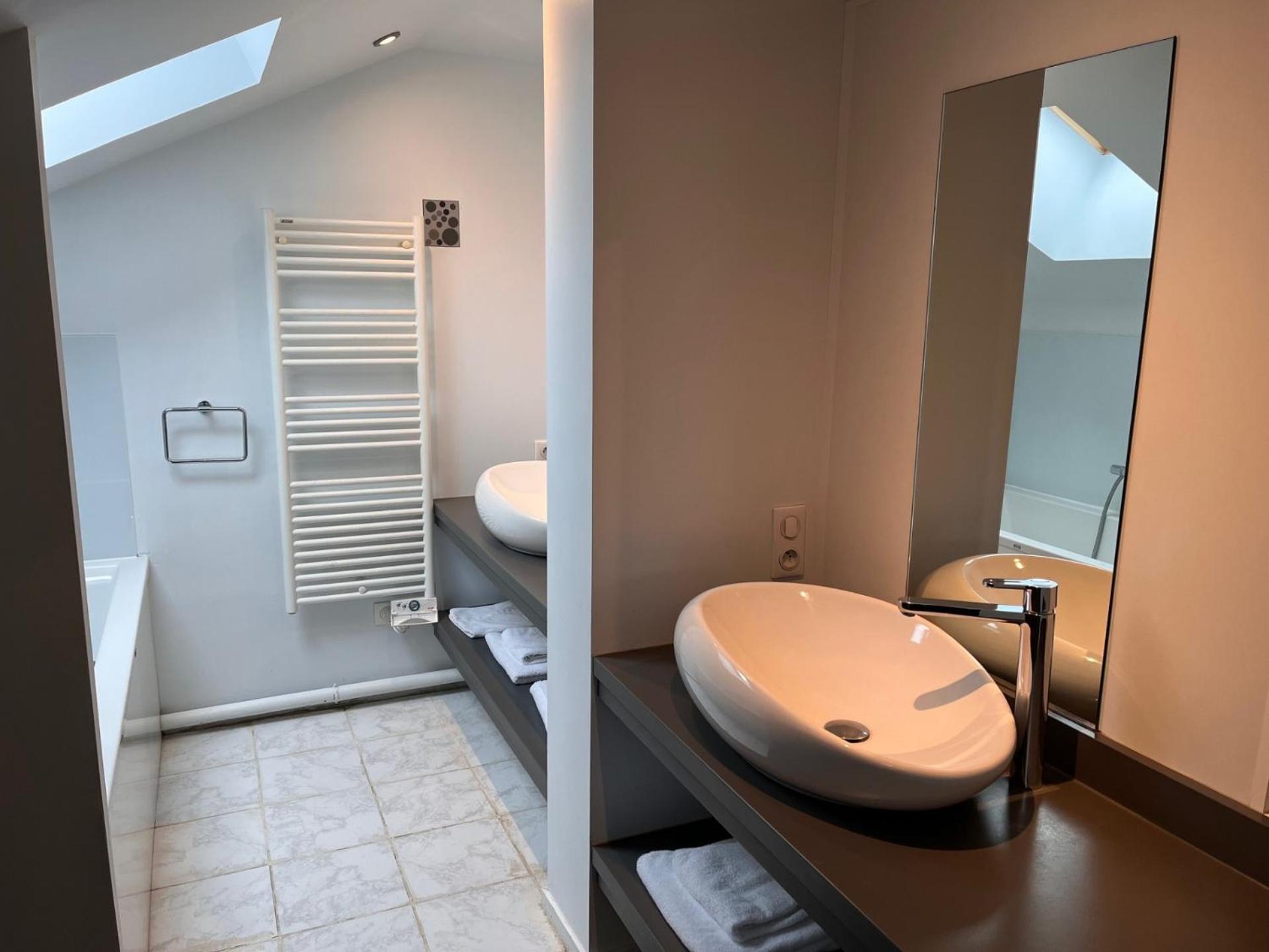 Quintuple room views on Sancy