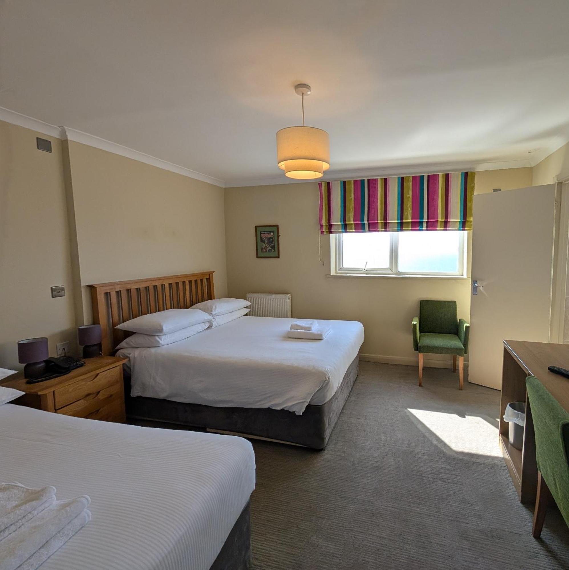 Twin Room with Sea View