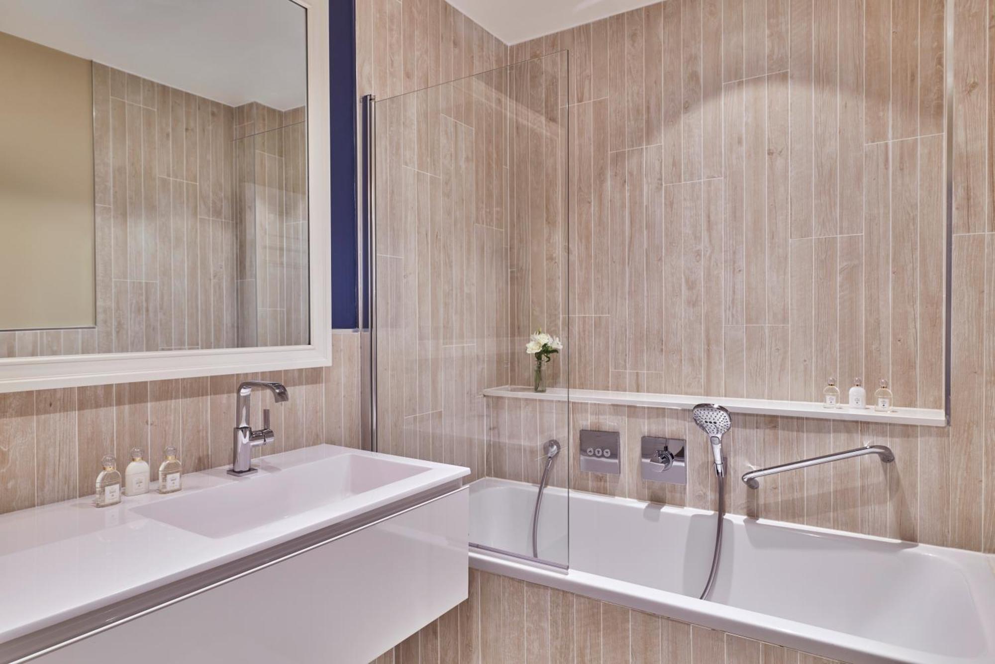 Double or Twin Room Prestige Sea View