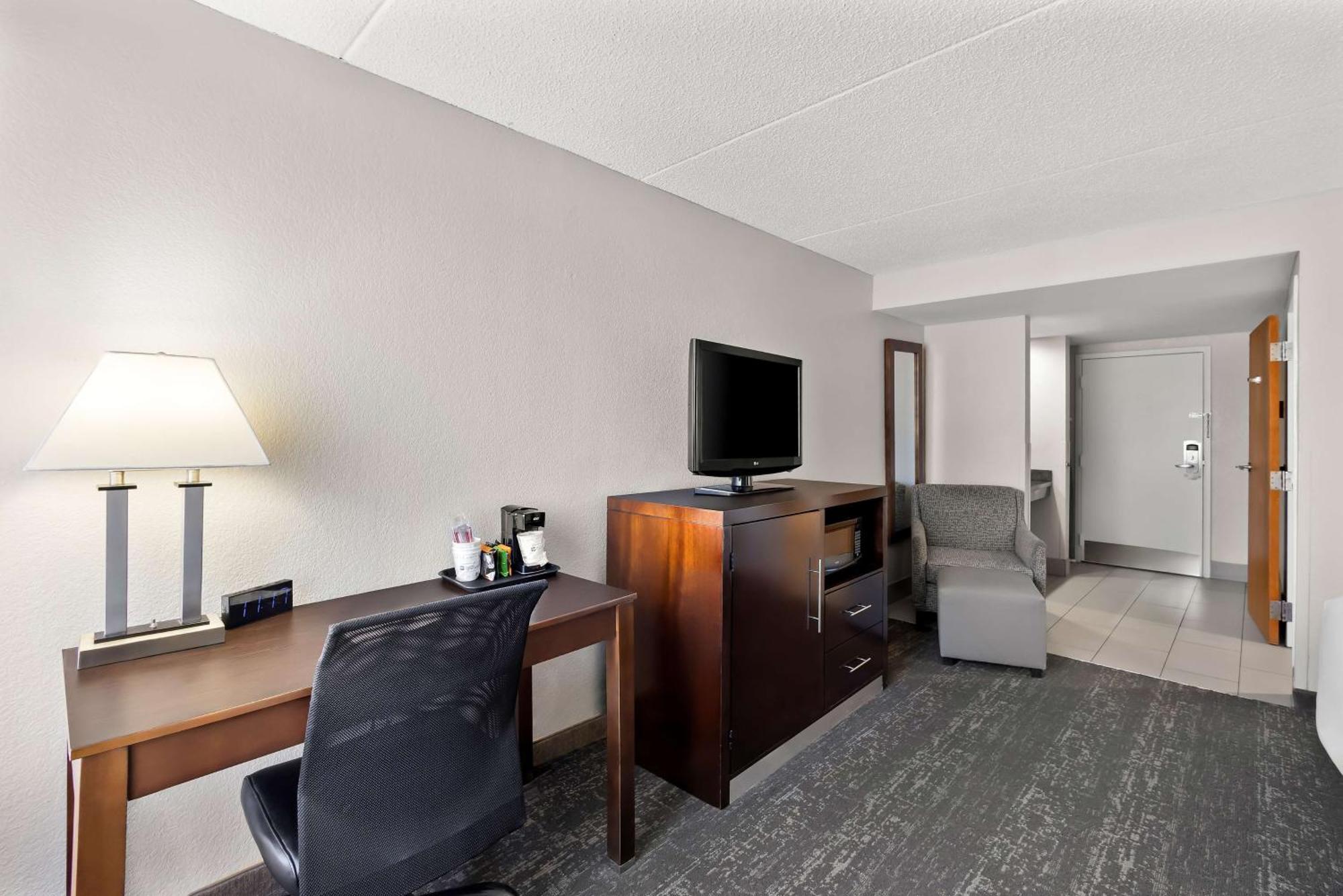 Double Room Two Double Beds Non-Smoking