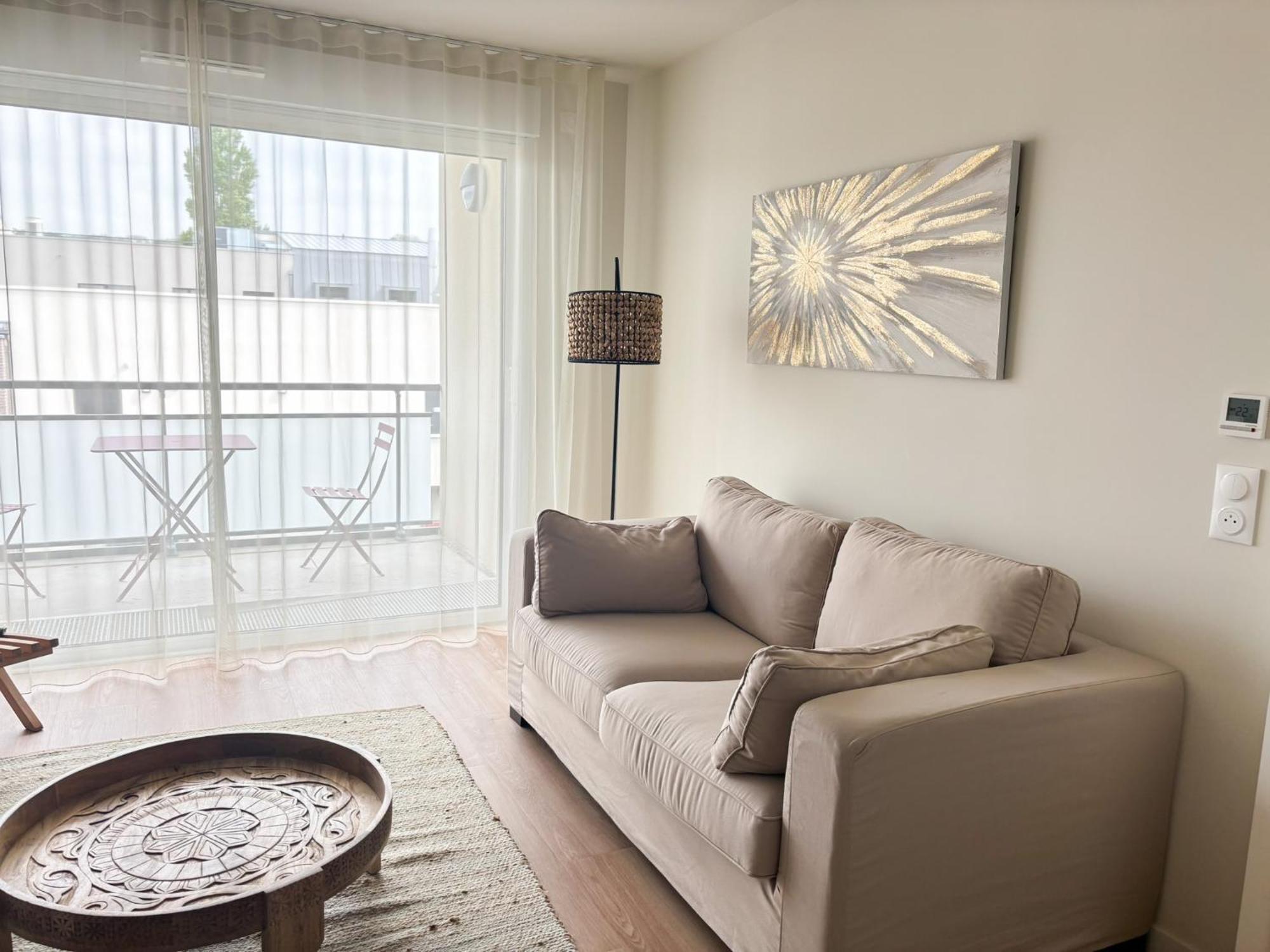 One-Bedroom Apartment,1664864116:JPEG