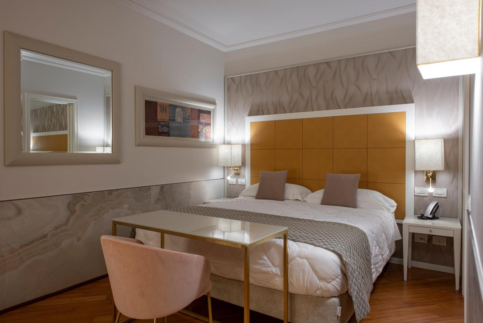 Superior Double Room Balcony
