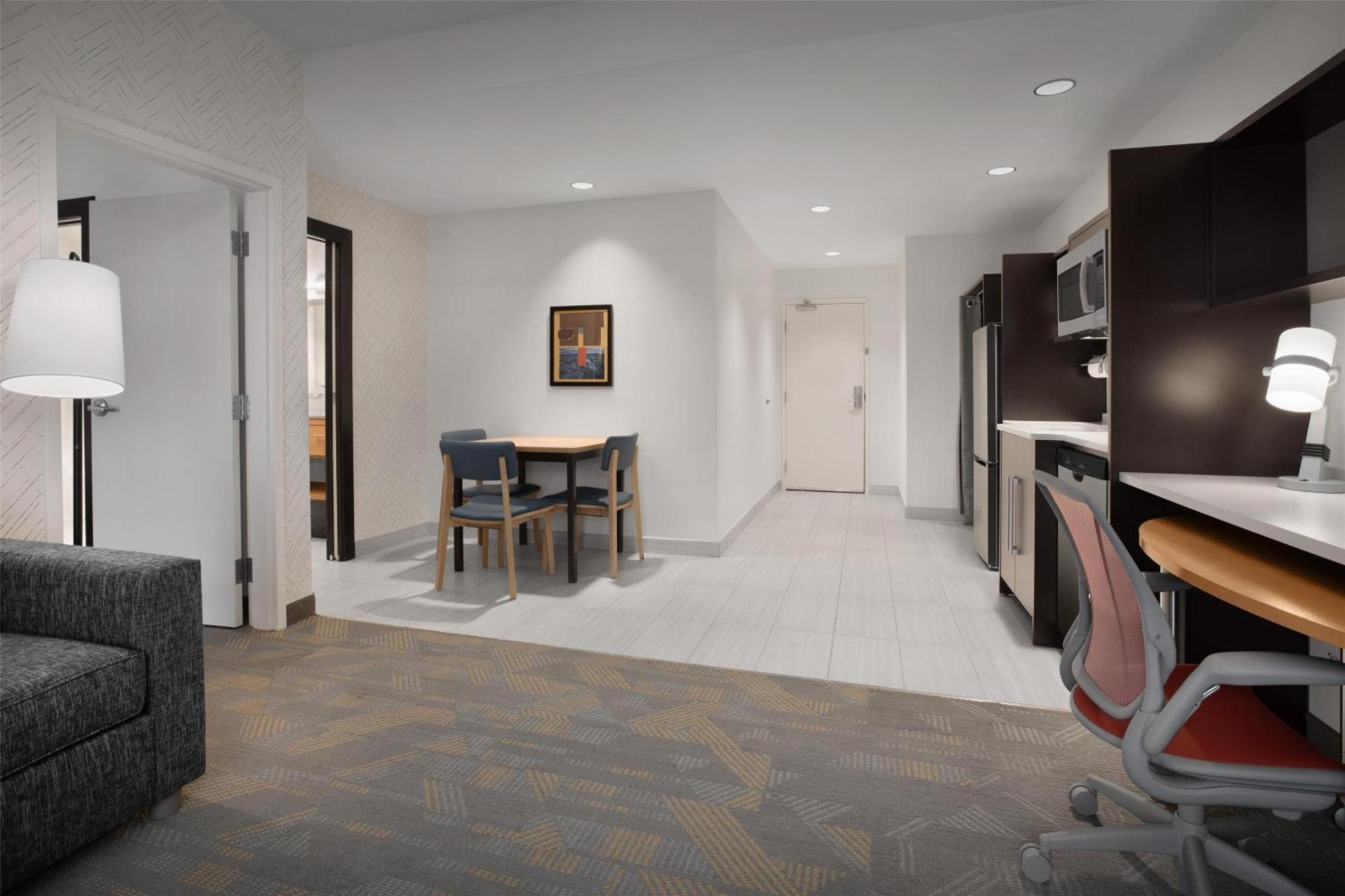 One-Bedroom King Suite Non-Smoking