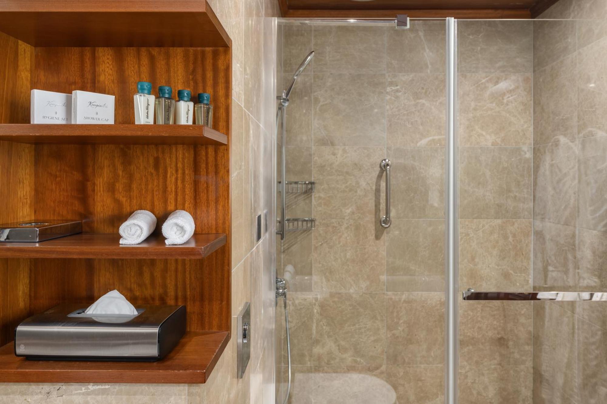 Junior Suite con Vista Piscina