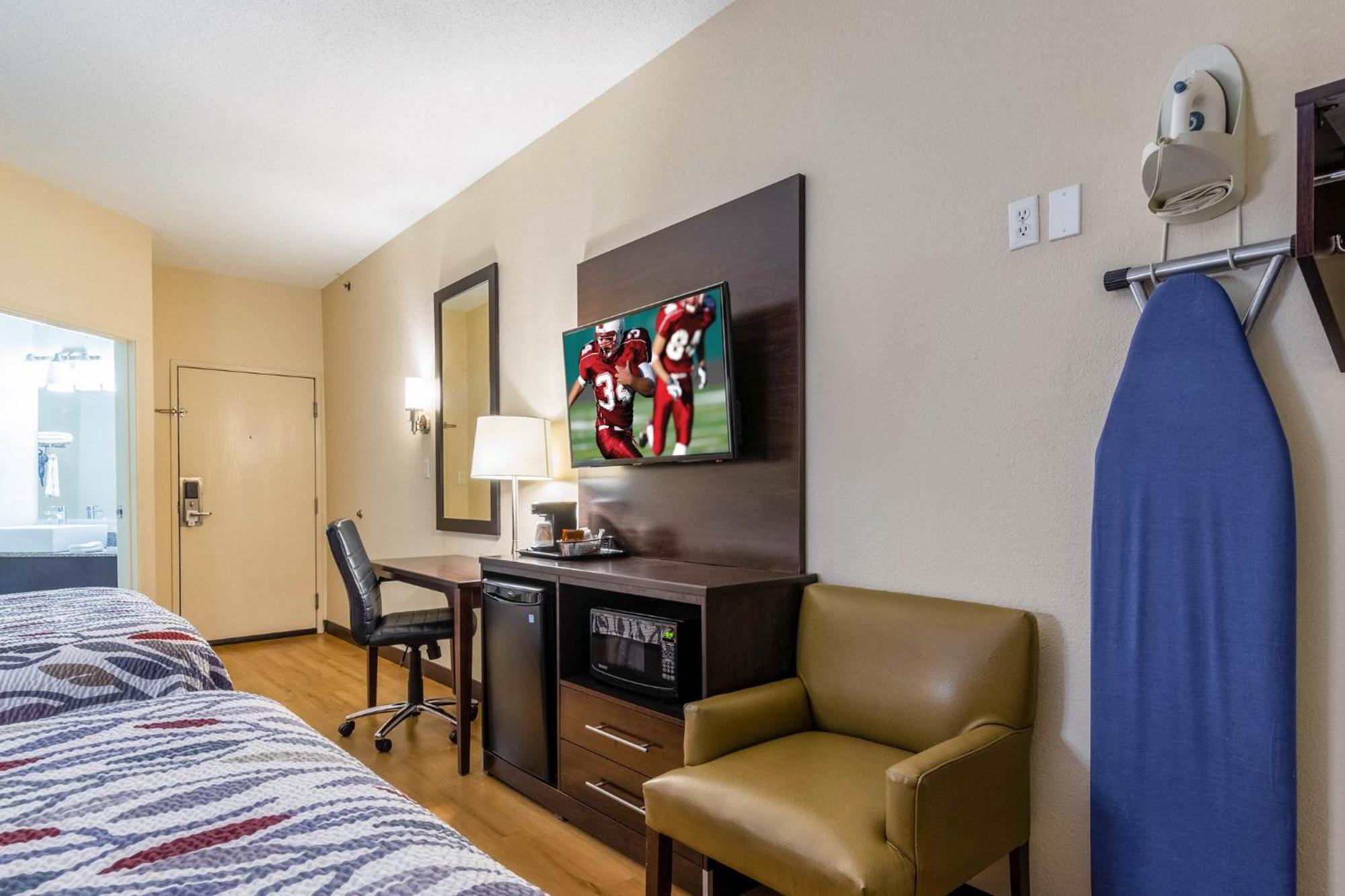 Deluxe Room Two Queen Beds Non-Smoking
