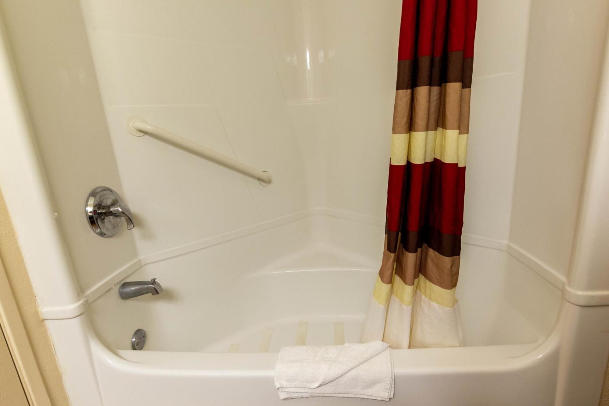 Deluxe Room Two Queen Beds Non-Smoking