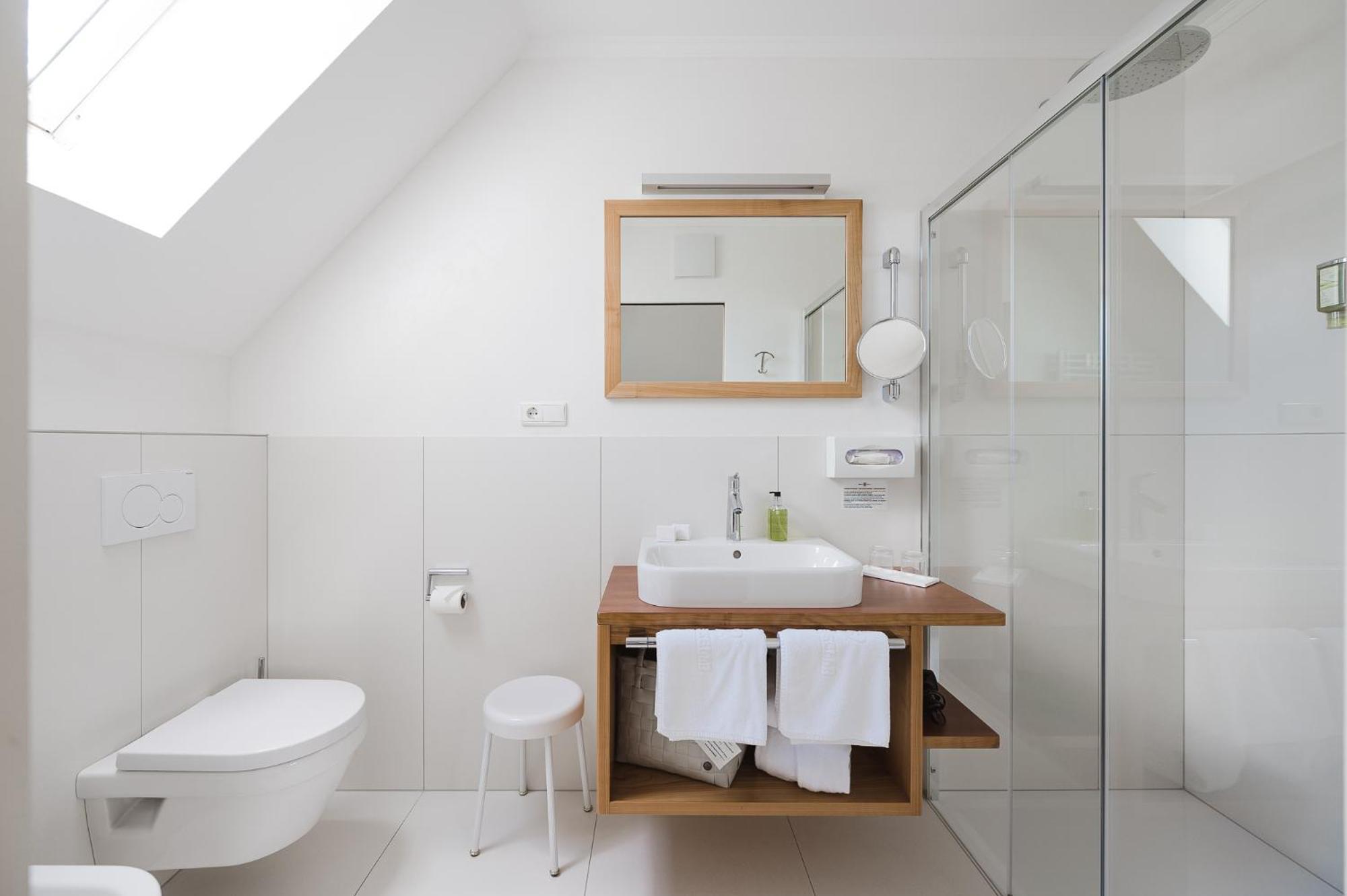 Small Double or Twin Room