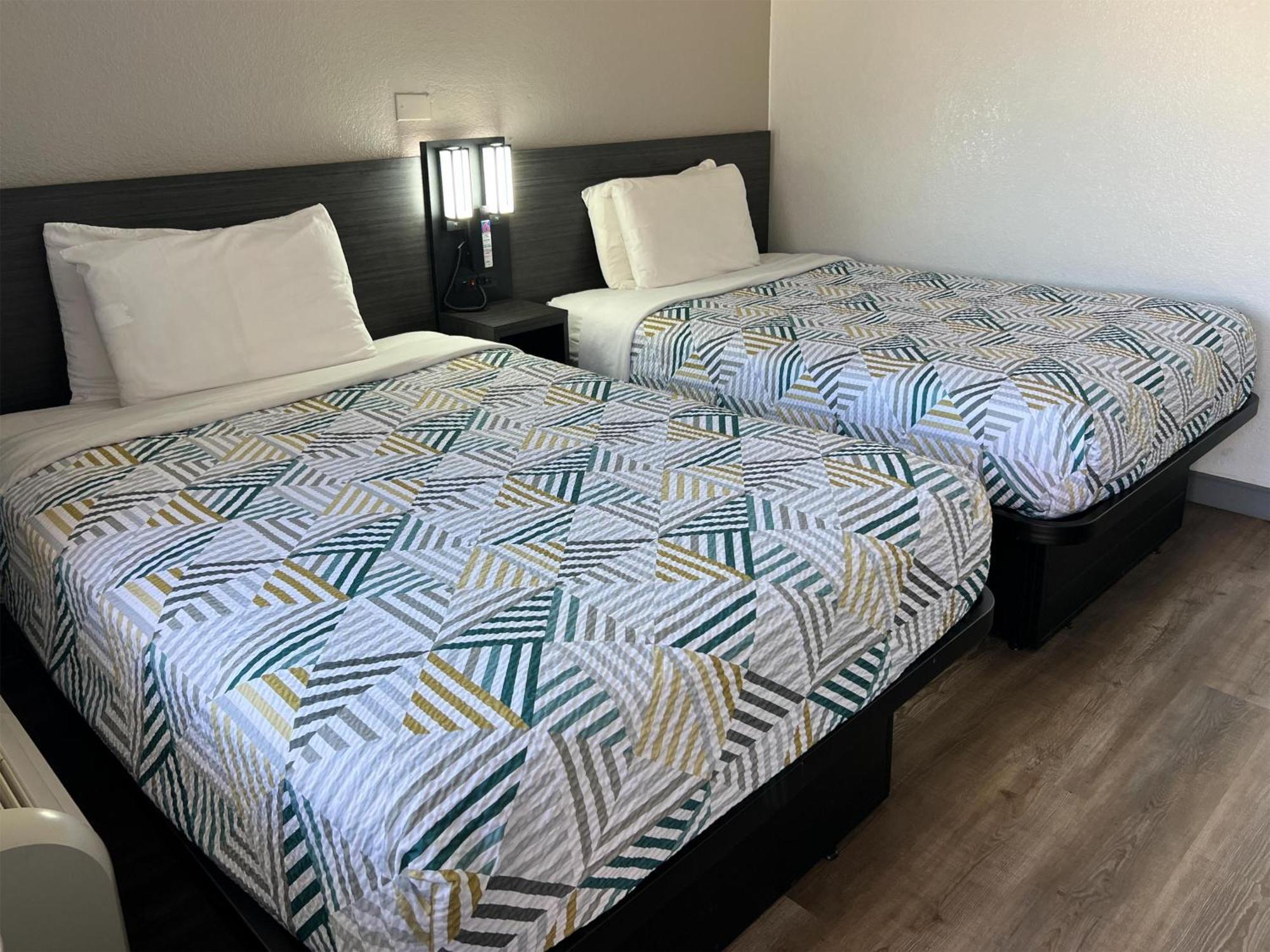 Quadruple Room Non-Smoking