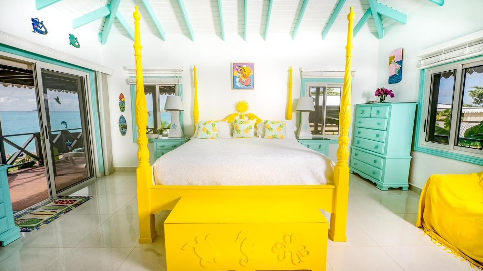 Deluxe King Suite