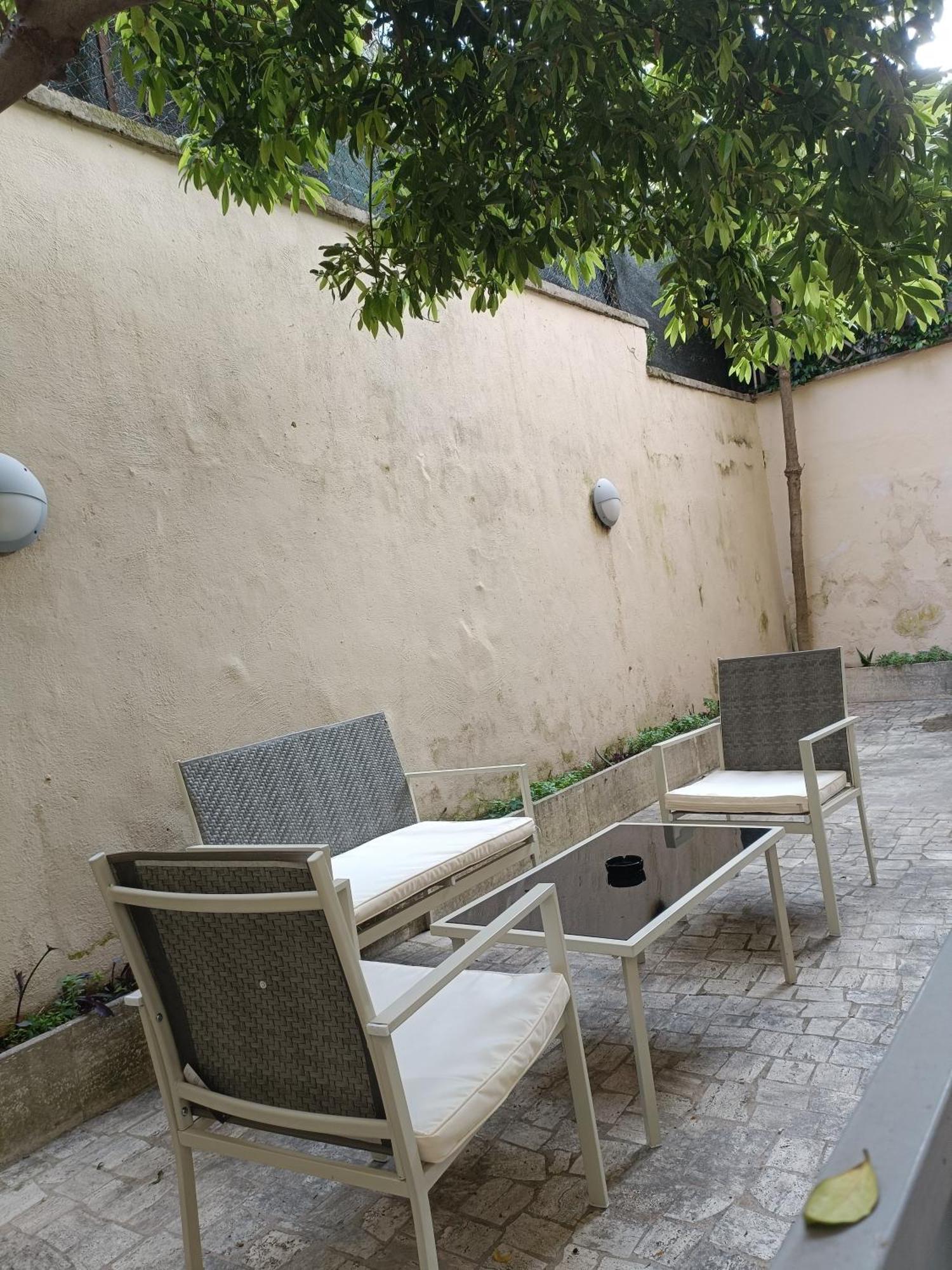 One-Bedroom Apartment Terrace
