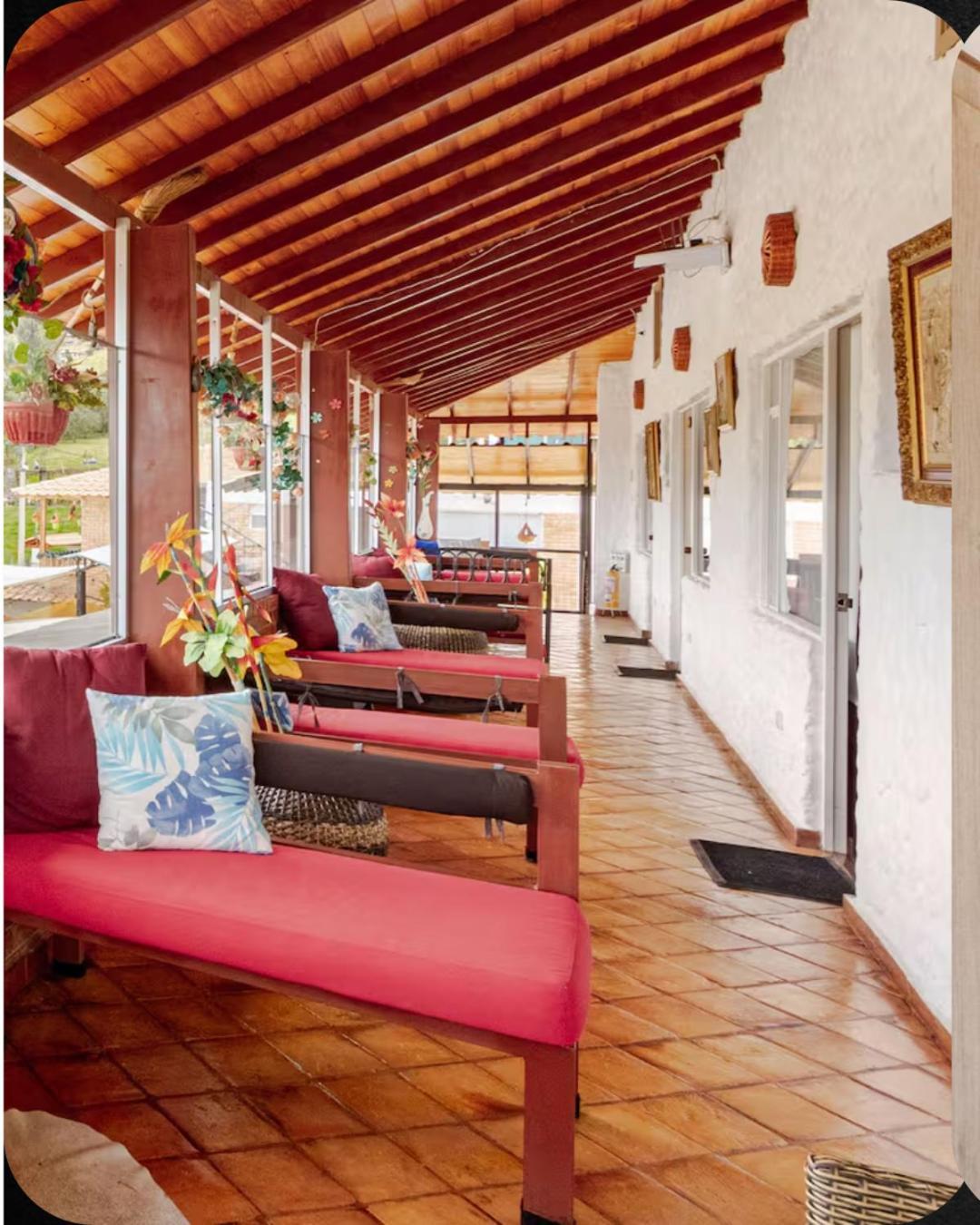 Standard Family Room