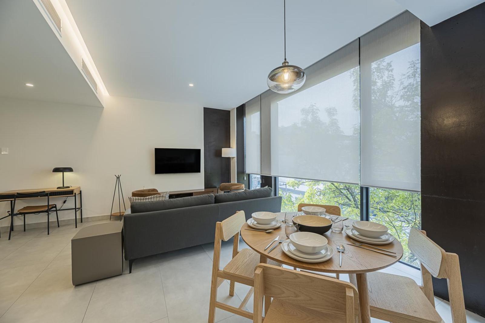 One-Bedroom Apartment