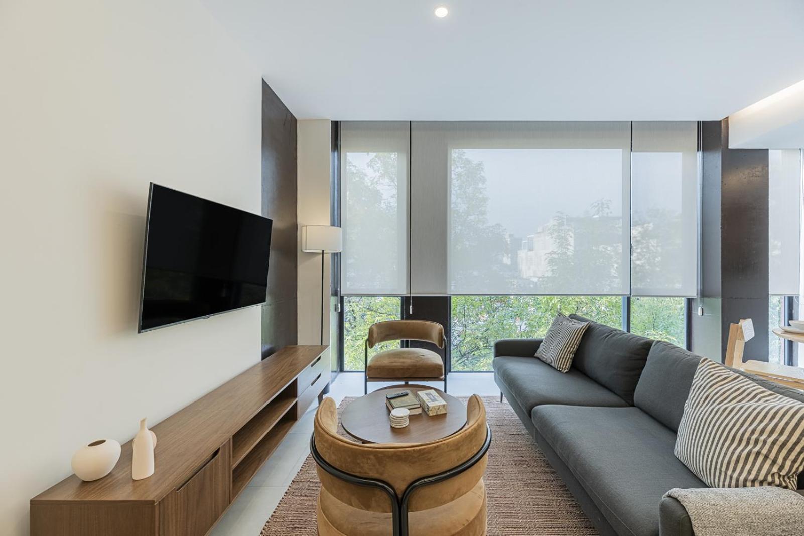 One-Bedroom Apartment