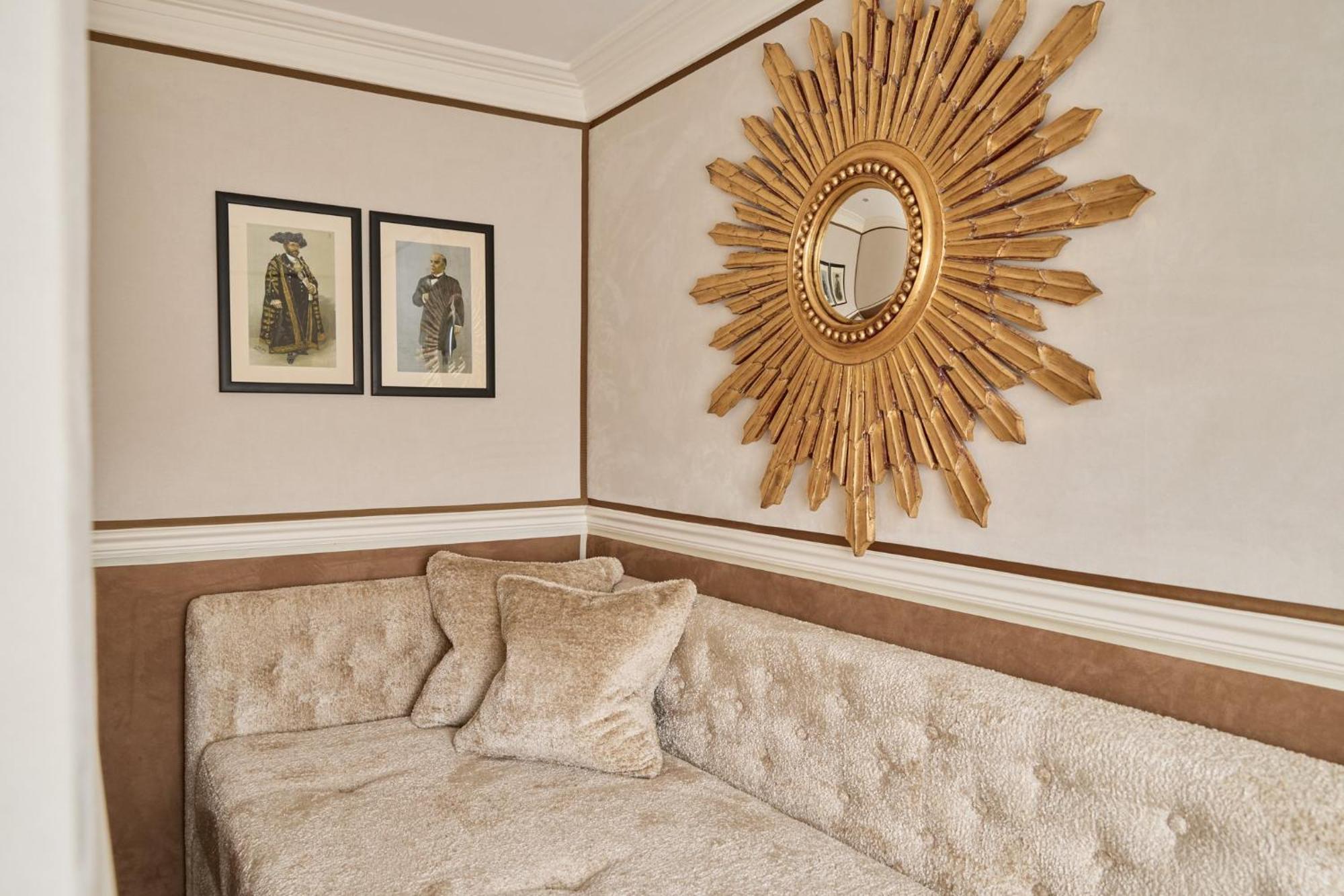 Classic King Room