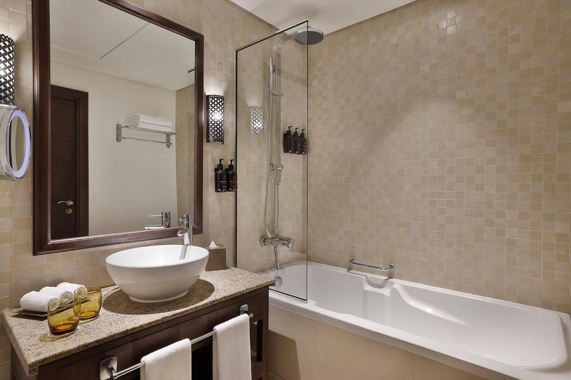 Deluxe King Room Resort view